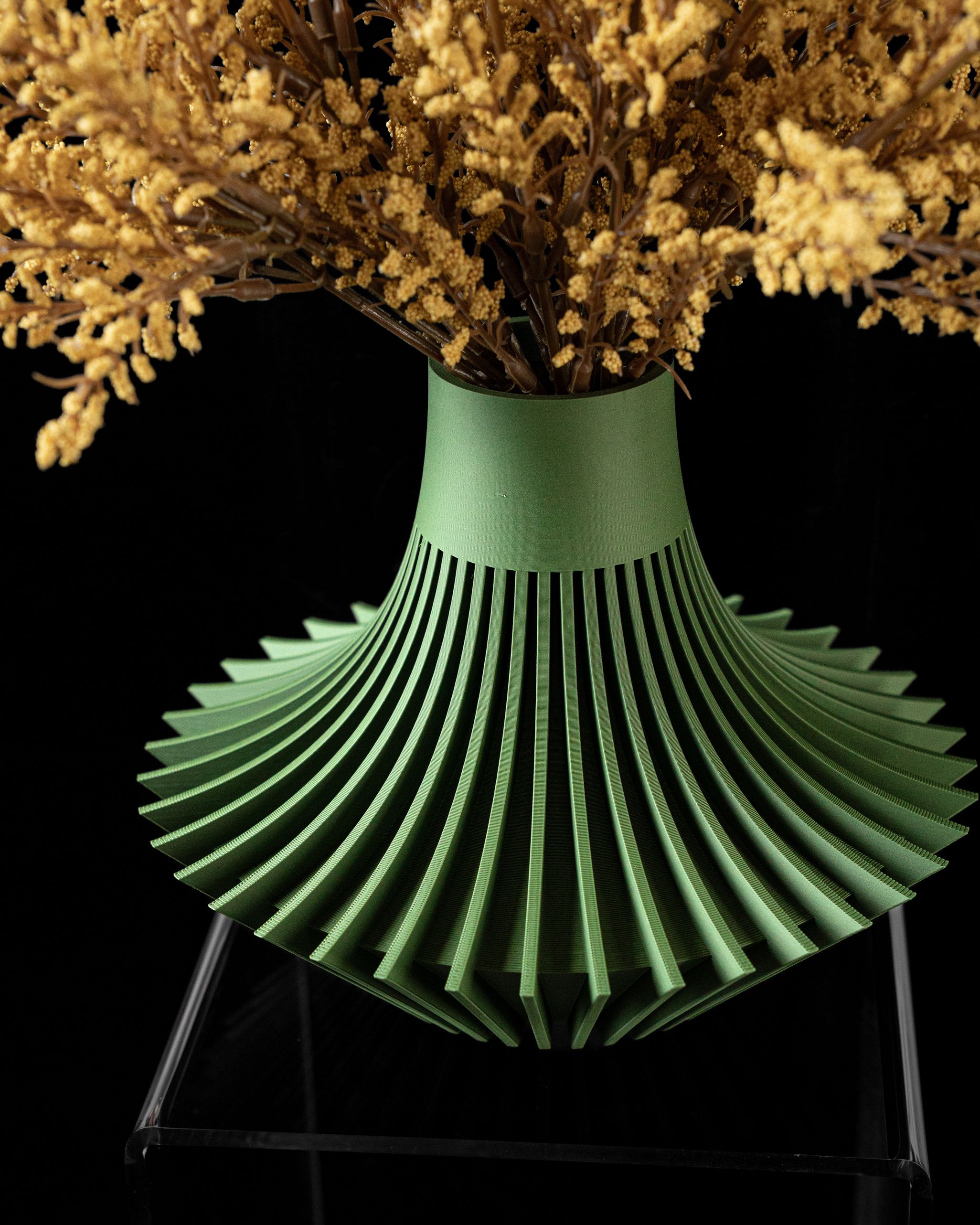 Unikali vaza Yin – stilingas, ekologiškas ir ilgaamžis pasirinkimas jūsų interjerui