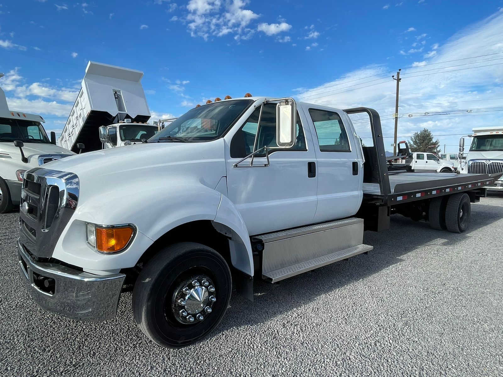 #1197 Grua Ford 2008 para carros