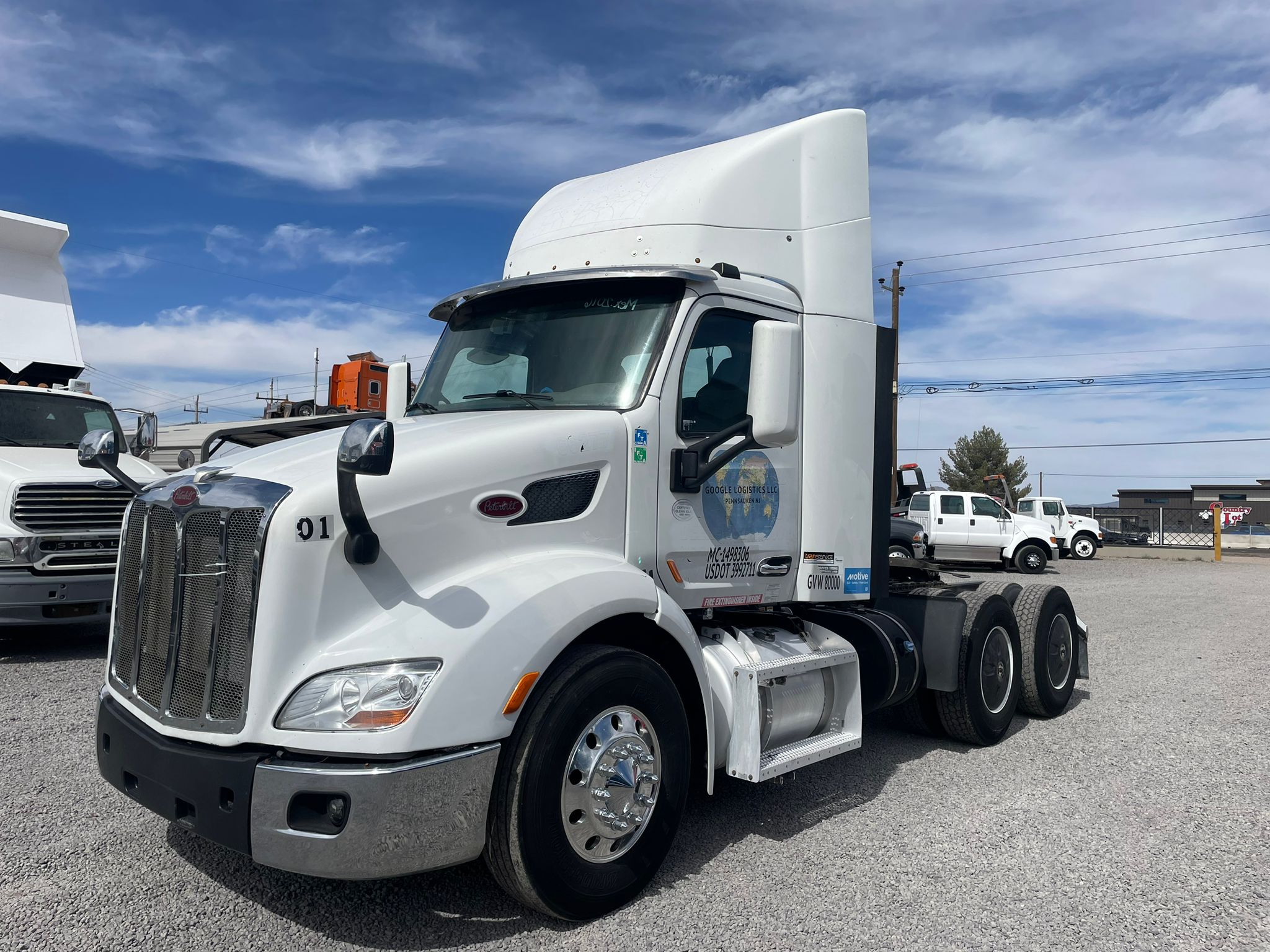 #2302 Camión Peterbilt 2016 Motor Paccar mx-13 42,000lb