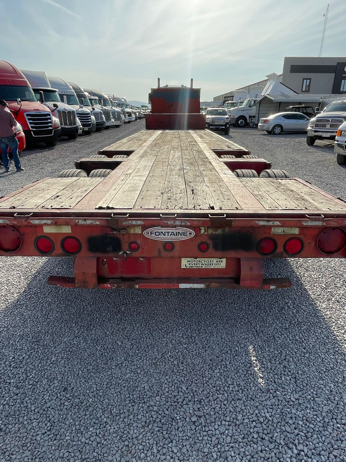 #2328 Lowboy Fontaine 1993 48'