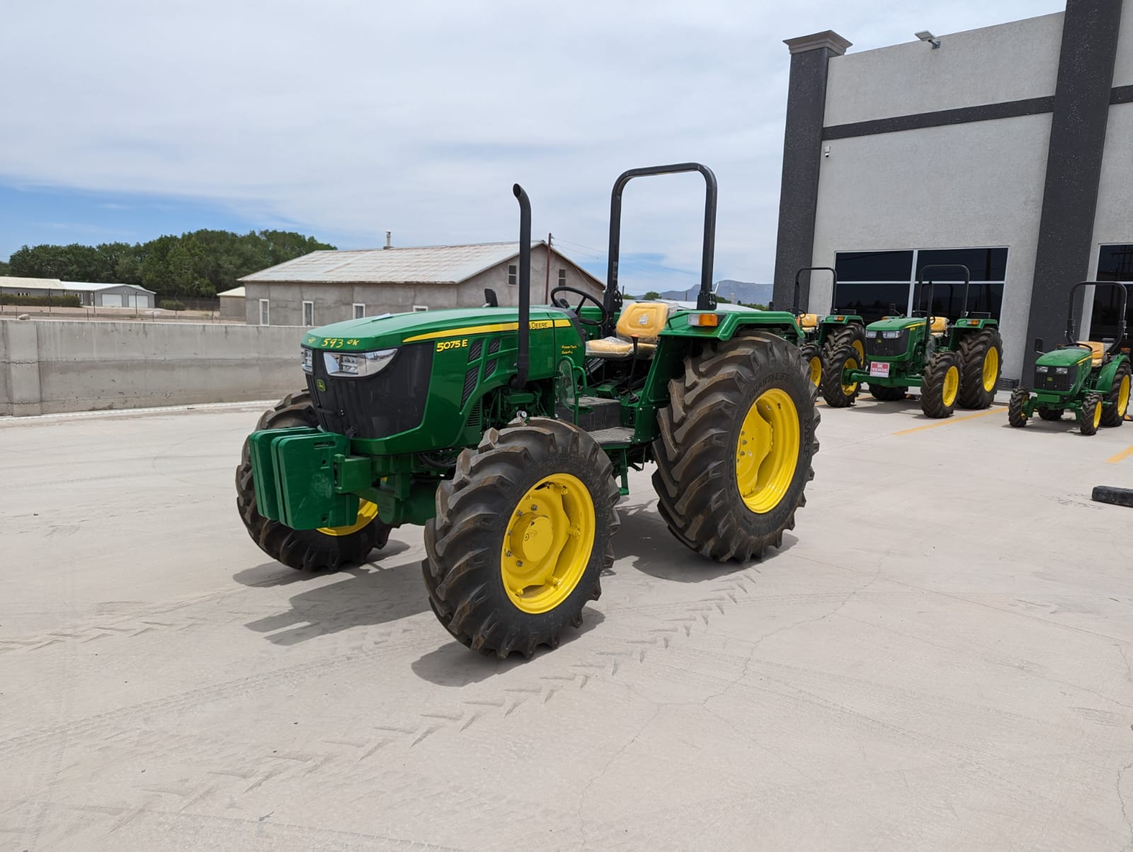 #7501 Tractor John Deere 540175 2023