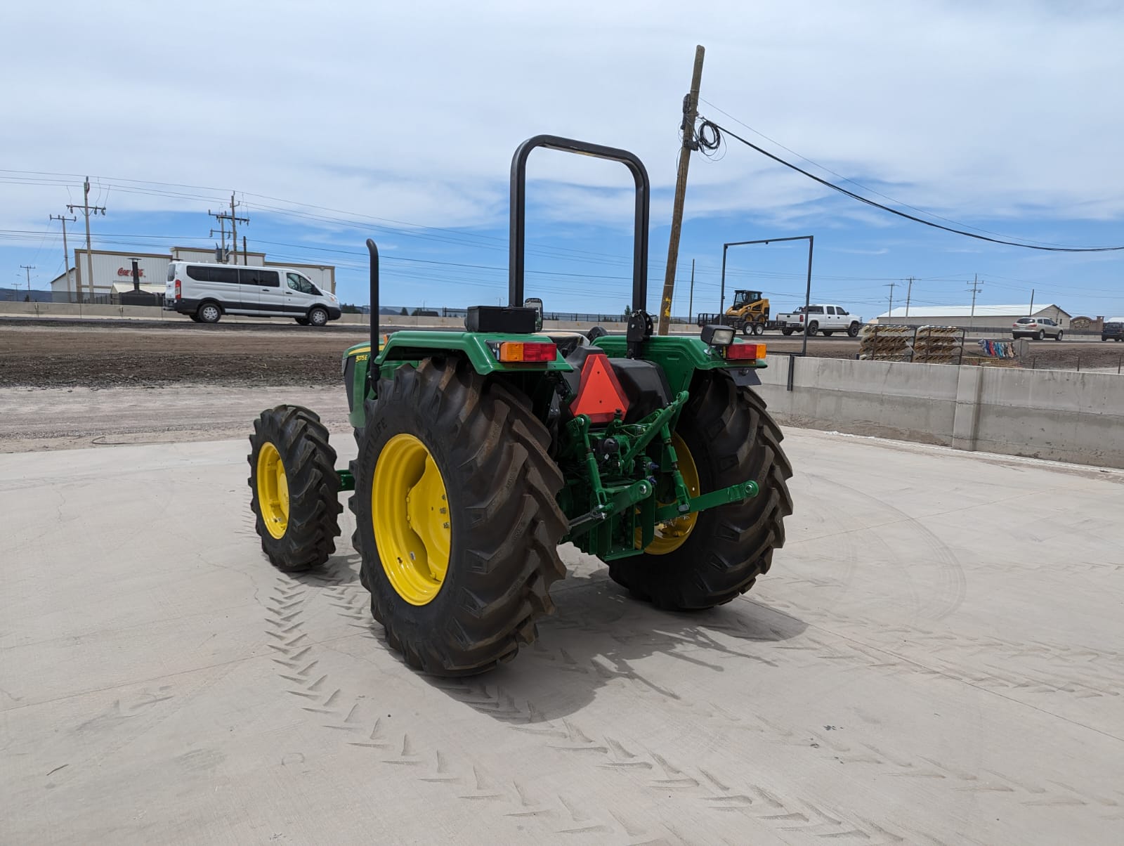 #7502 Tractor John Deere 540175 2023