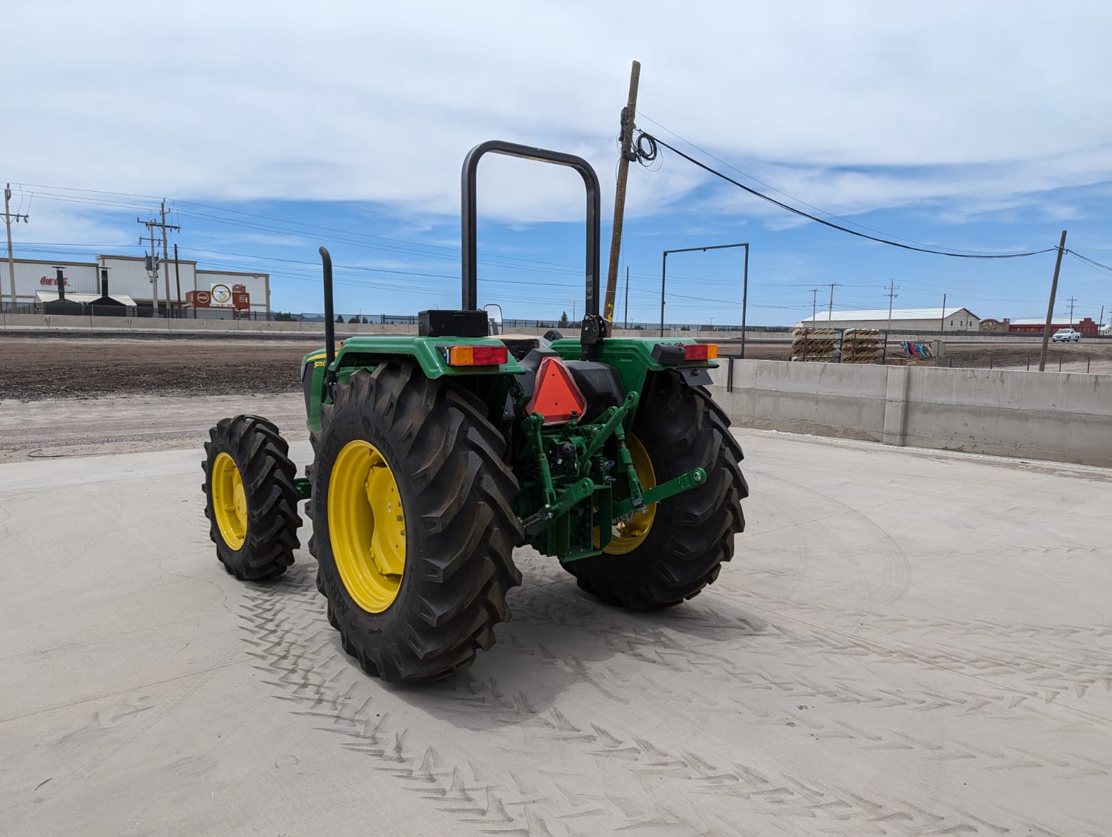 #7503 Tractor John Deere 540175 2023
