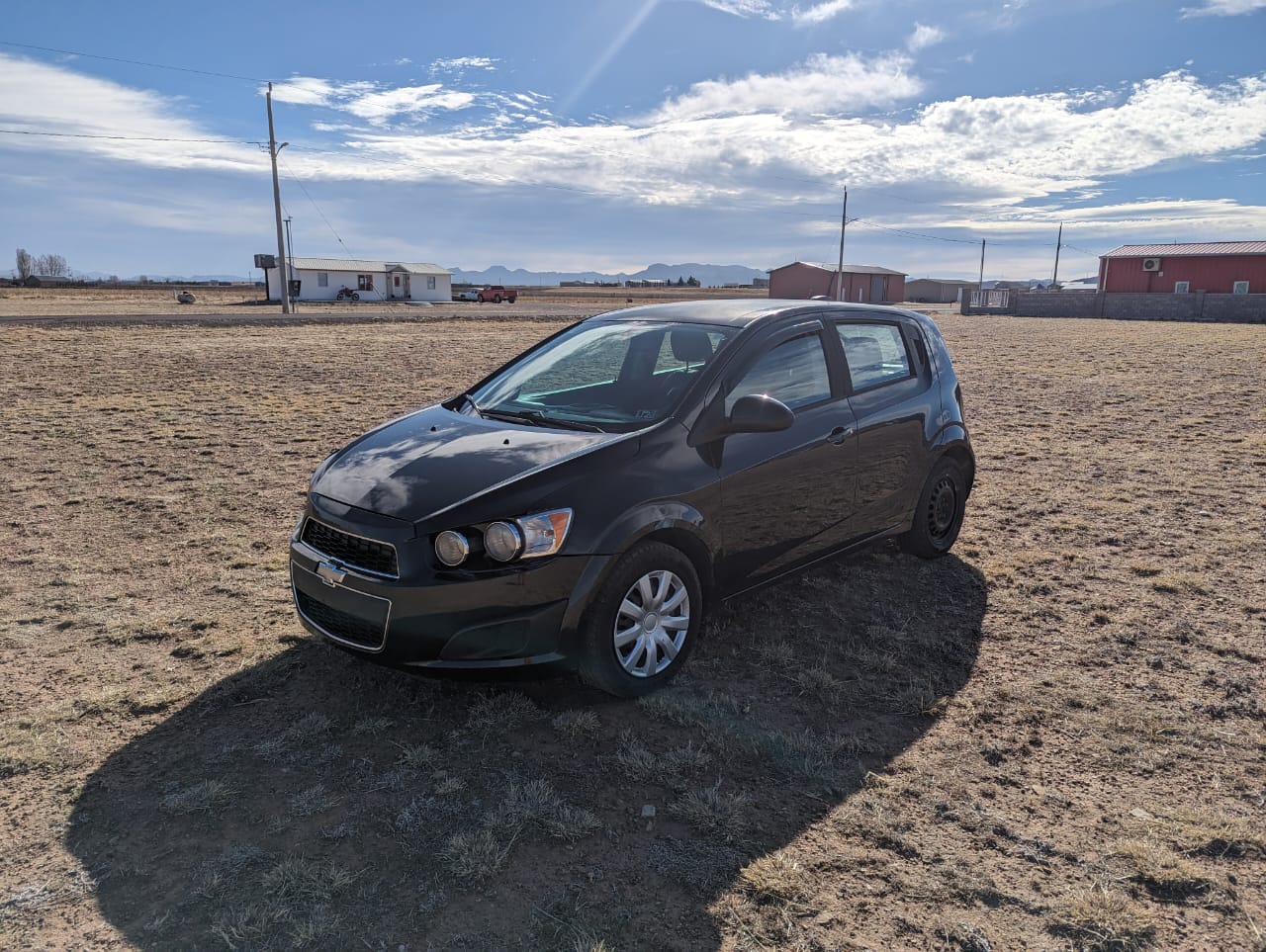 #1002 Auto Chevrolet Sonic LS Manual 2015