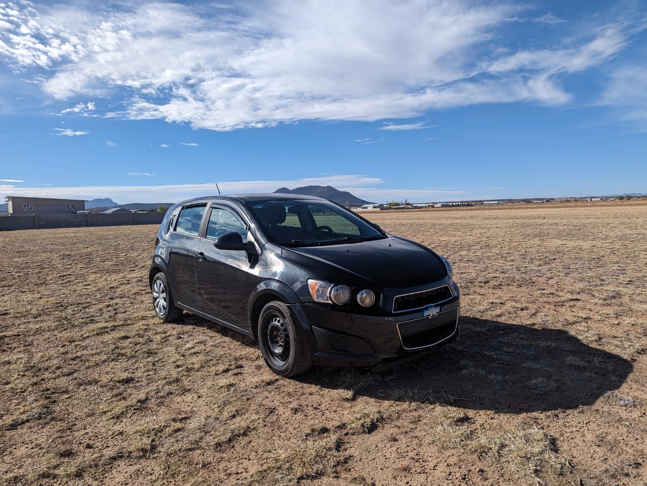 #1002 Auto Chevrolet Sonic LS Manual 2015