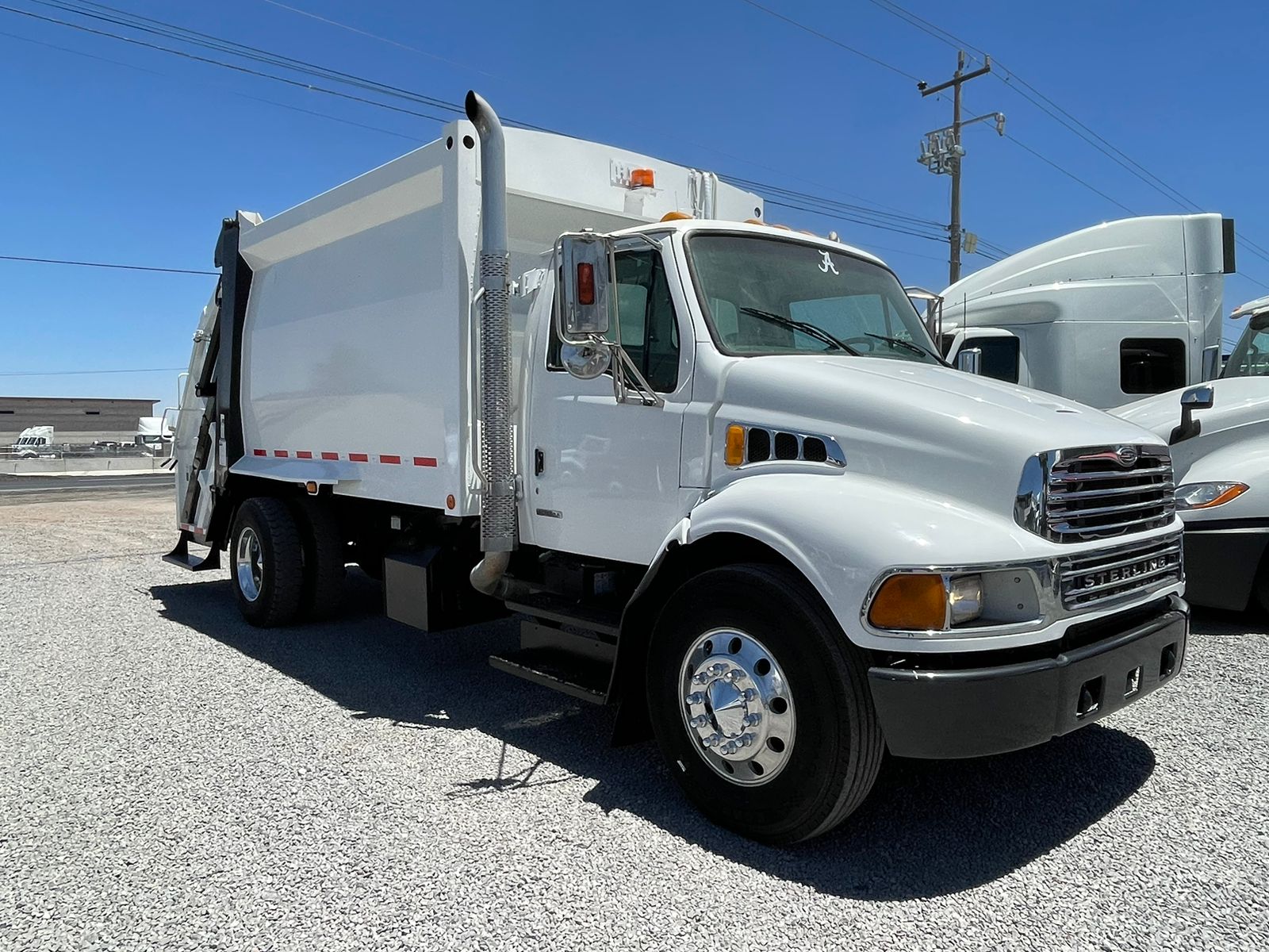 #1913 Camion Sterling 2007 para basura