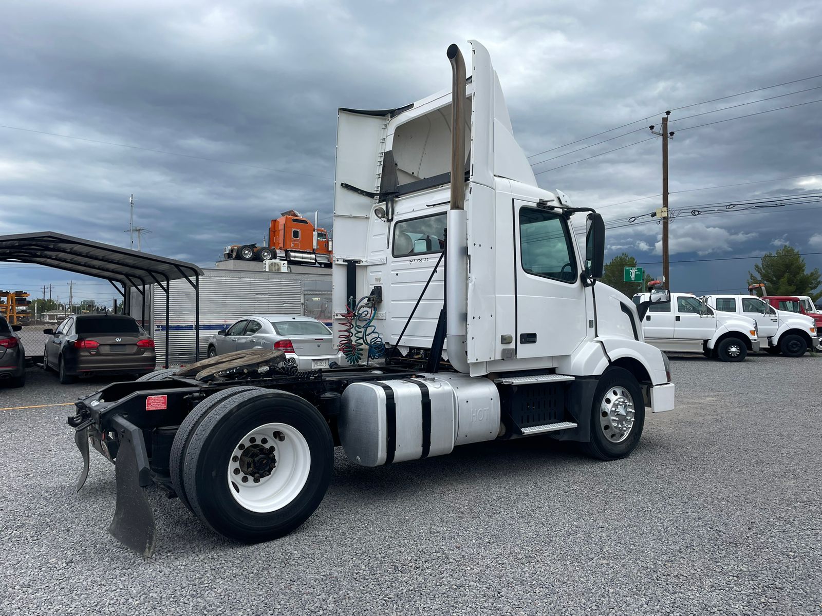 #2402 Camion Volvo 2012 Motor D13 Automatico 13,000lb