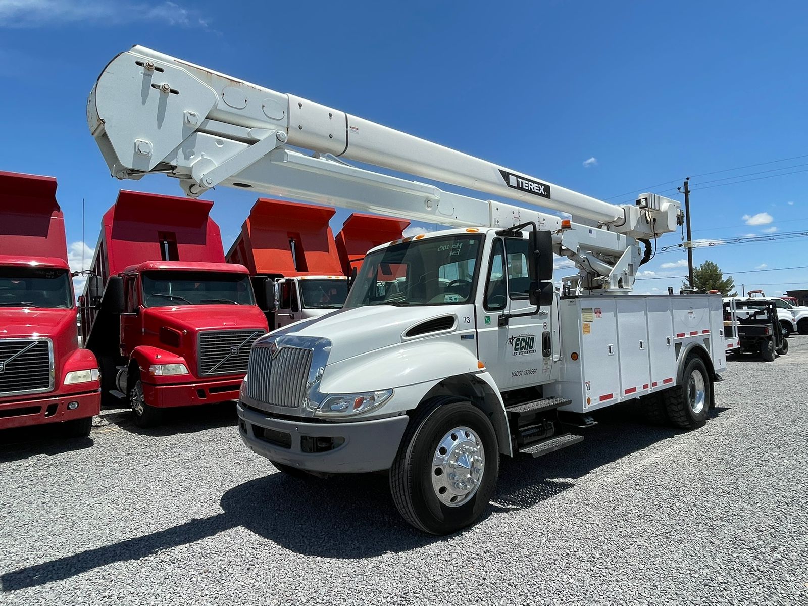 #2268 Camion International 2013 Motor Maxxforce Automatico 13,000lb con canastilla 55'