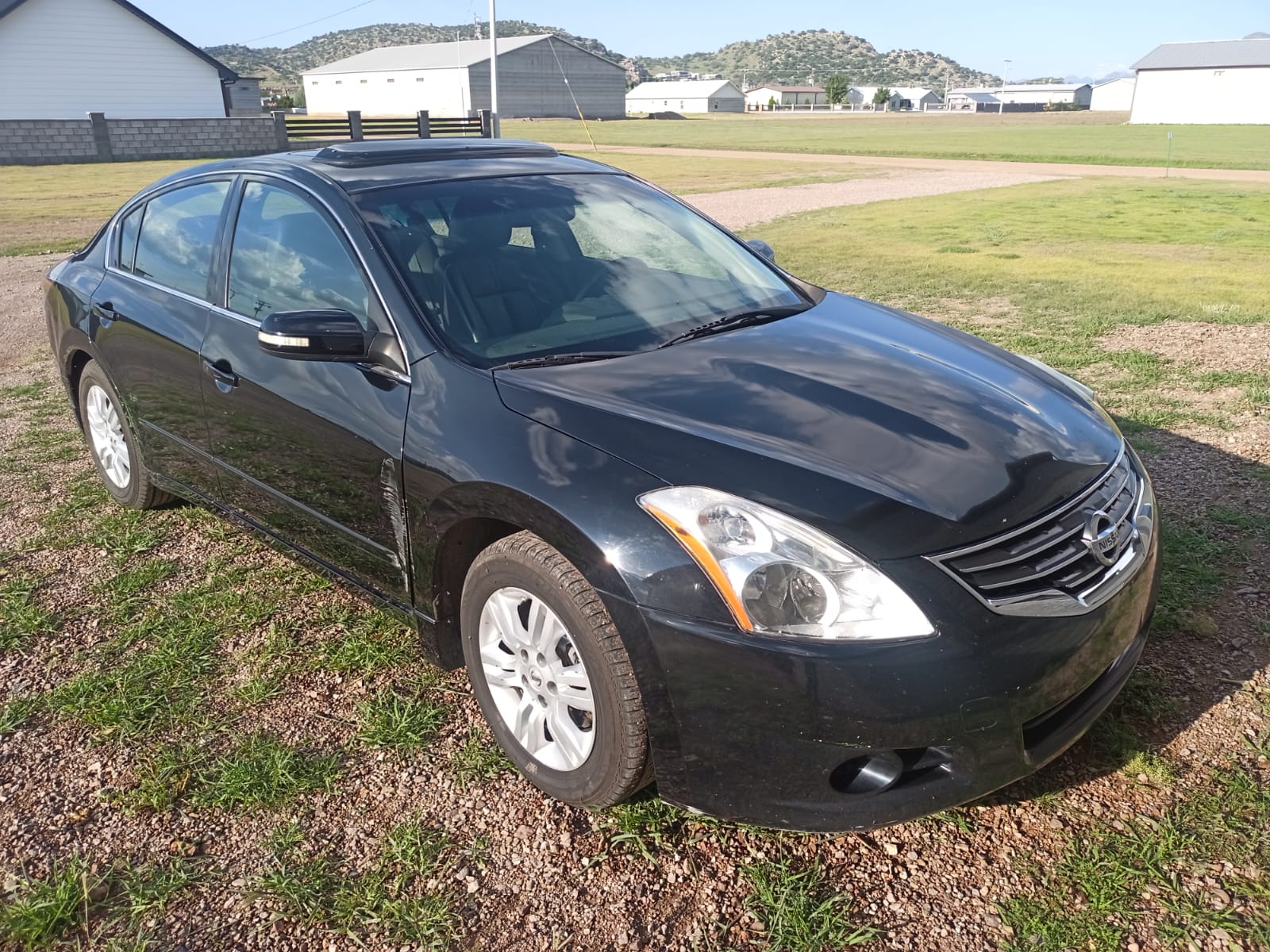 #1009 Nissan Altima 2012