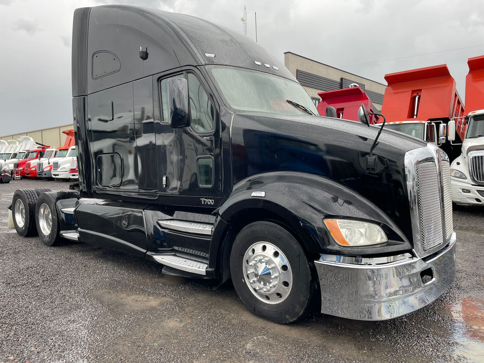 #1975 Camion Kenworth 2012 Motor Cummins ISX15-400hp 18vel. 42,000lb placas estatales