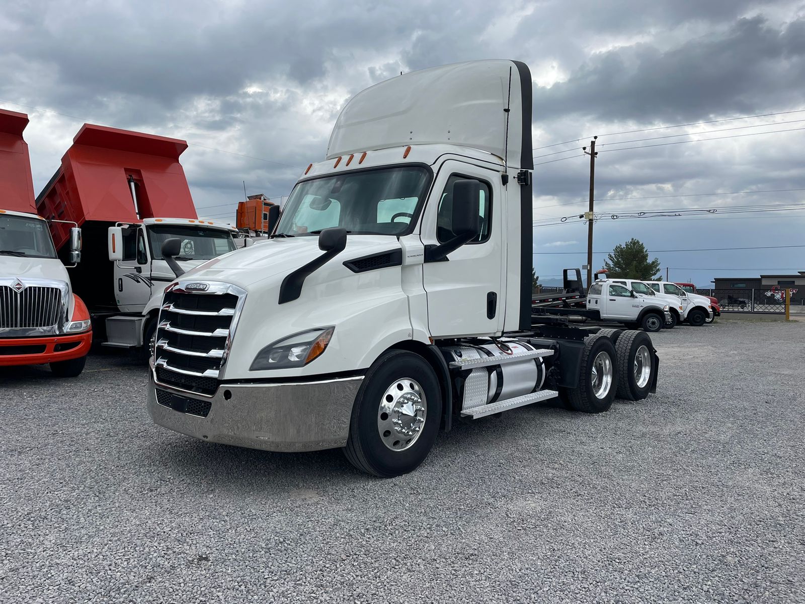 #2549 Camion Freightliner 2019 Motor Detroit DD13 Automatico 42,000lb