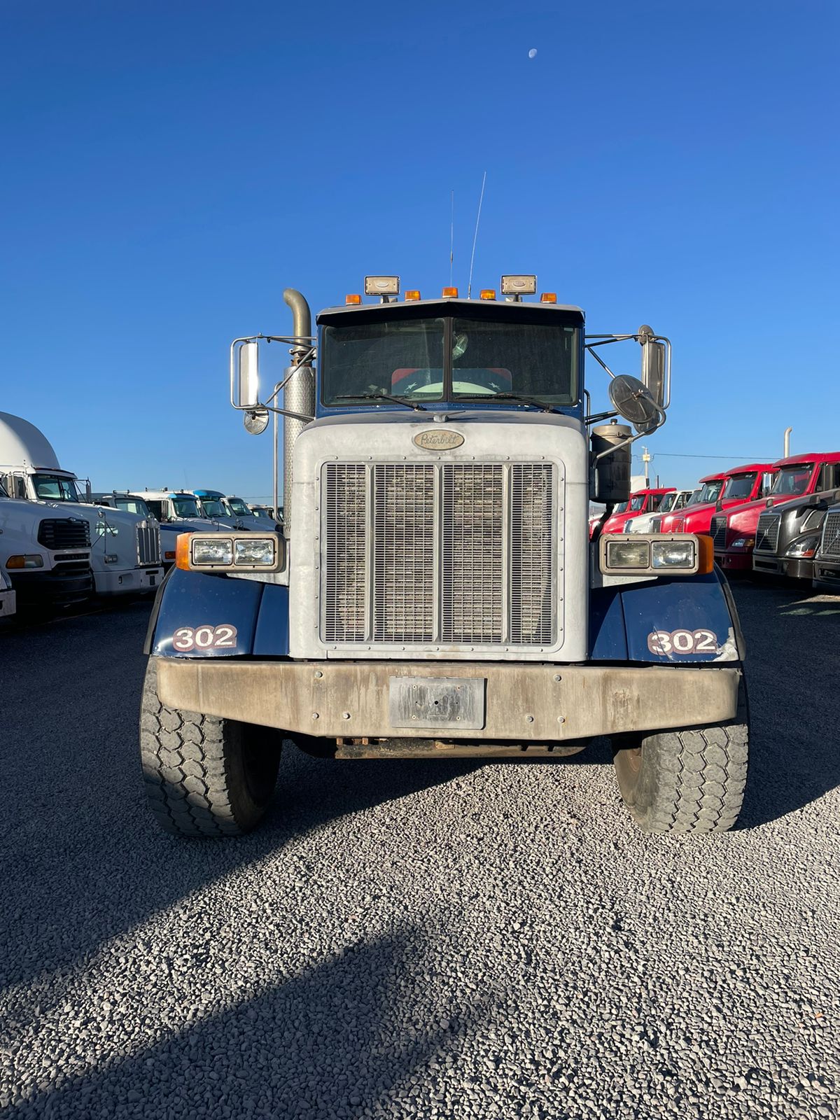#2781 Trompo Peterbilt 1999 Caterpillar Estandar 15 Vel. 46,000lb