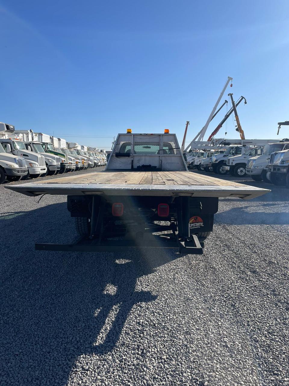 #1069 Camión Grúa Ford Motor Ford Estándar 6 Vel. 1,300lb