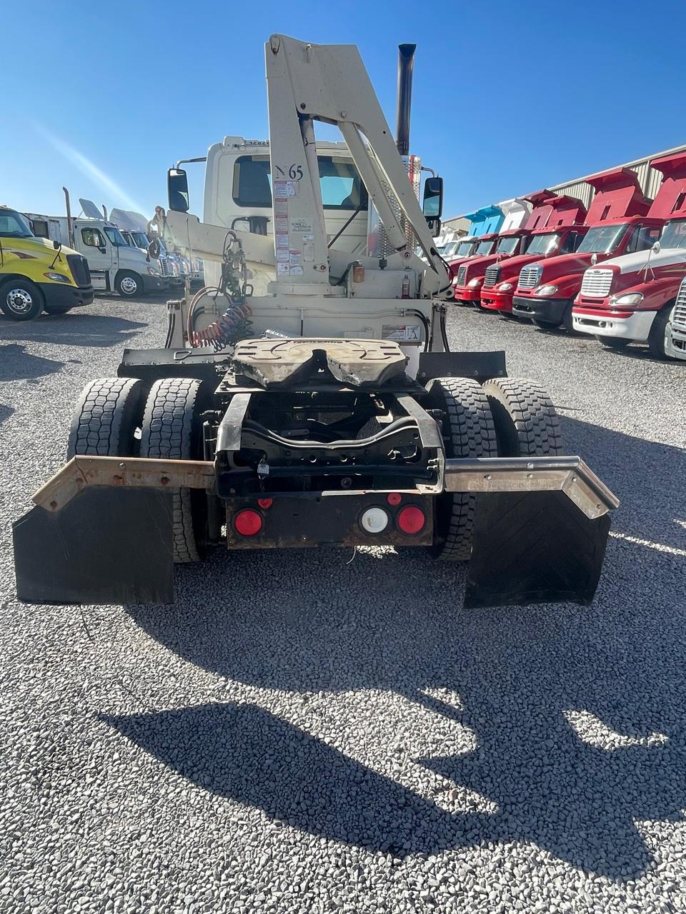 #2769 Camion Con Grua International 2011 Modelo 8600 Motor Maxxforce Automatico 1300lb