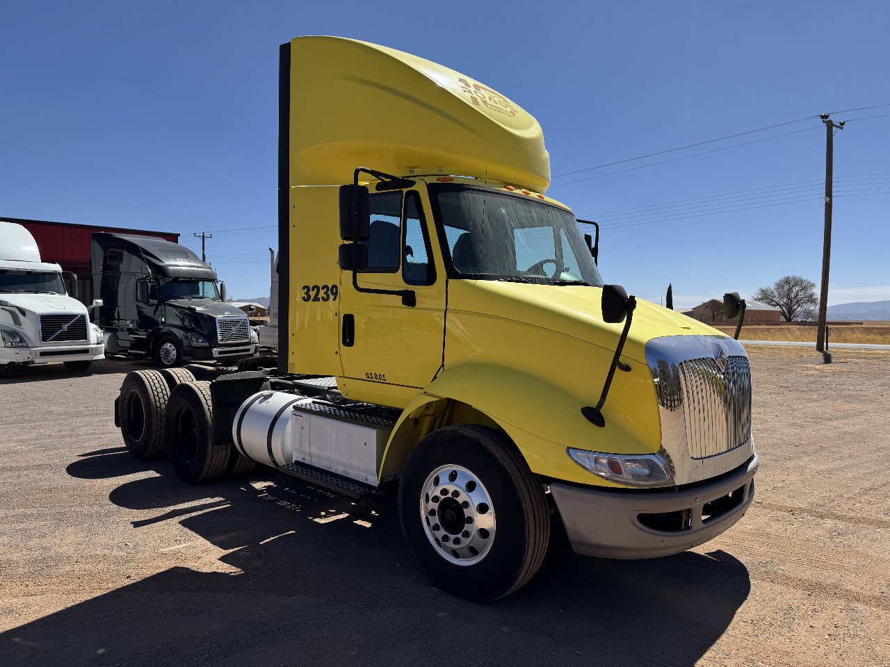 #1037 Camion Day Cab International 2016 Motor Navistar N13-410hp Estándar 10 Vel. 40,000lb