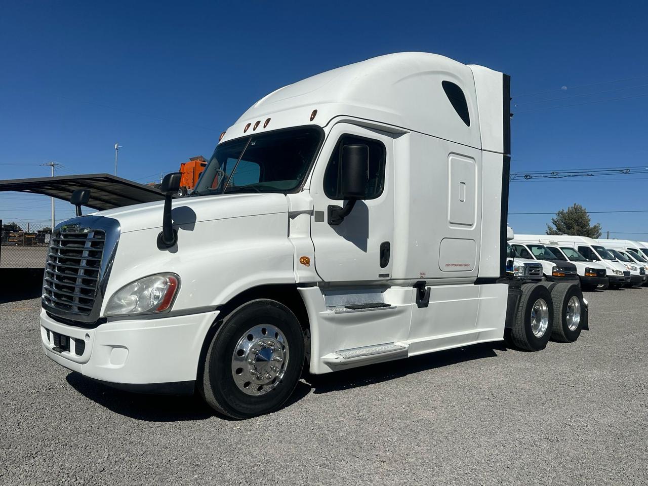 #2893 Camion Freightliner Cascadia 2017 Motor Detroit D15-455hp Estándar 10 Vel. 42,000lb