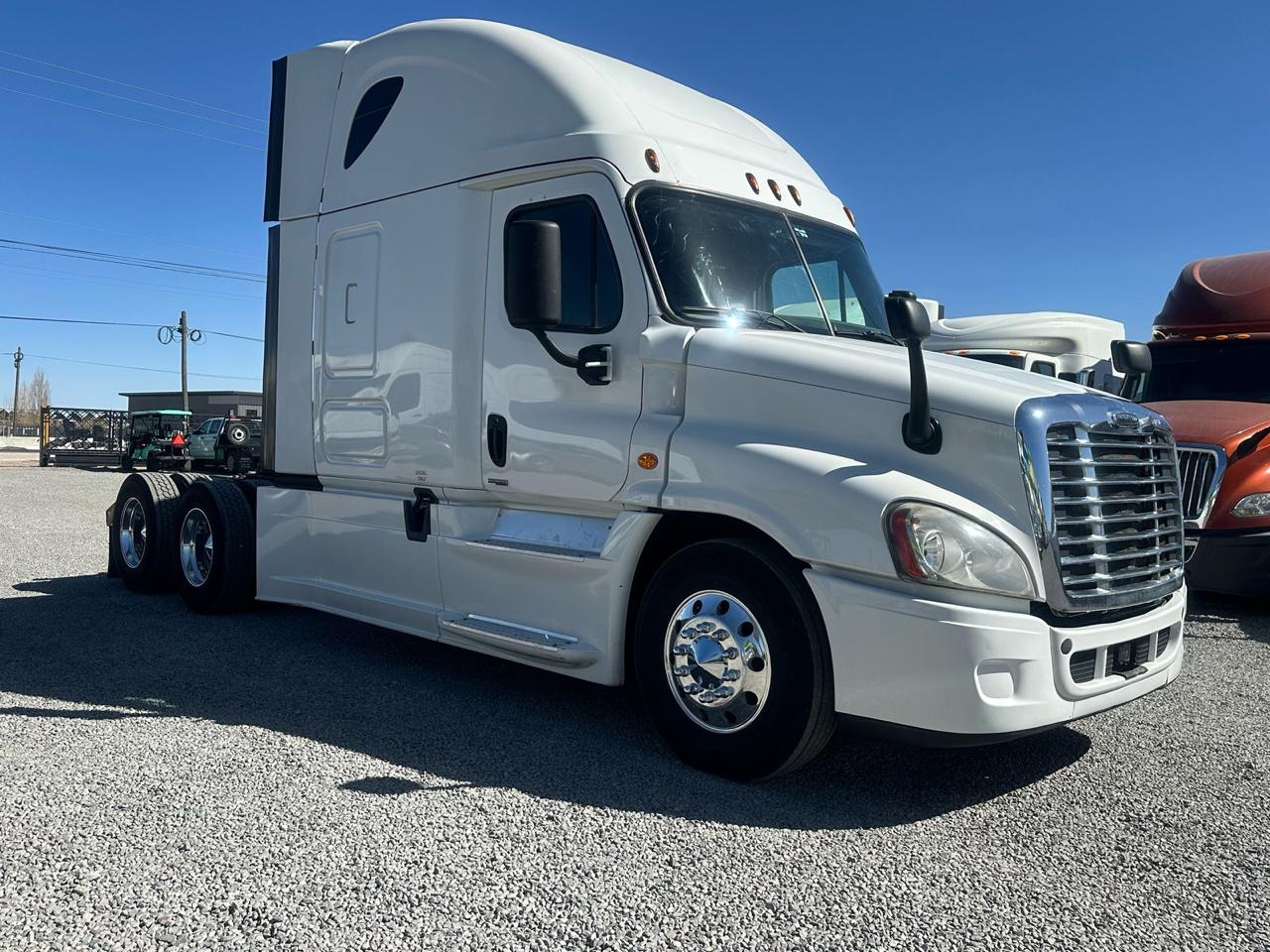 #2893 Camion Freightliner Cascadia 2017 Motor Detroit D15-455hp Estándar 10 Vel. 42,000lb