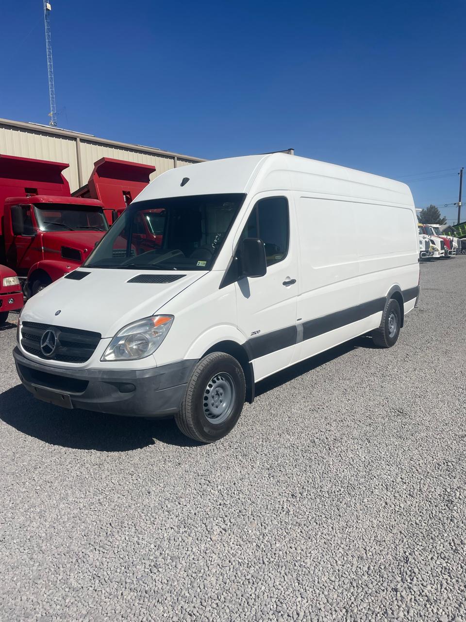 #150 Camioneta Mercedez Benz Sprinter 2500 2011 Automatico Motor 3.0L V6 CRDI Diesel