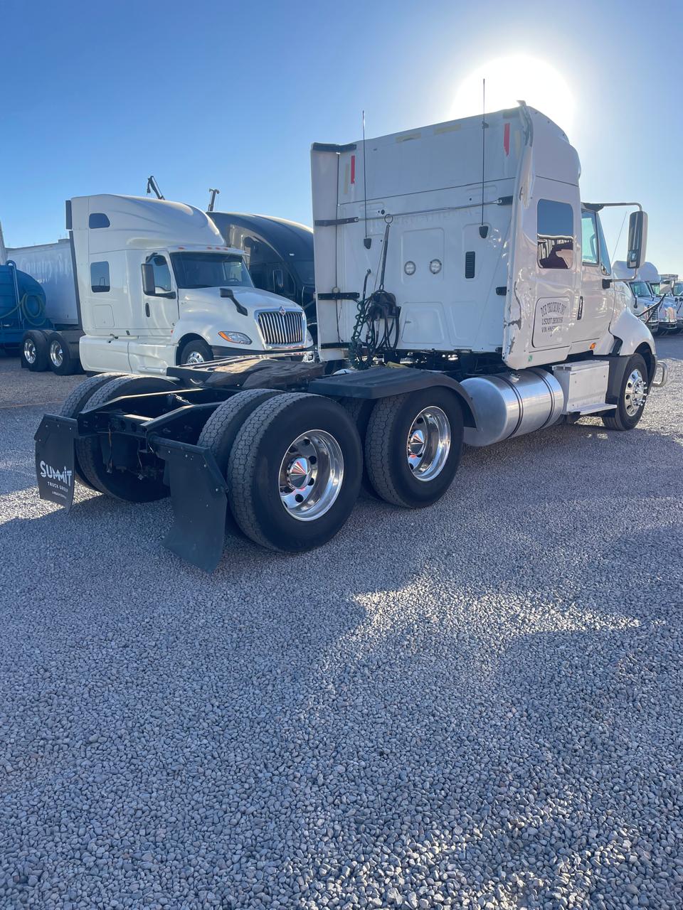 #2845 Camión International ProStar 2017 Motor Cummins Estándar 10 Vel. 42,000lb
