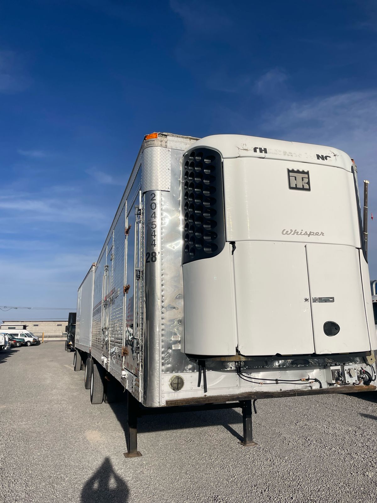 #2064 Caja Refrigerada Kidron 28’ 2007 Thermo King Suspensión Aire