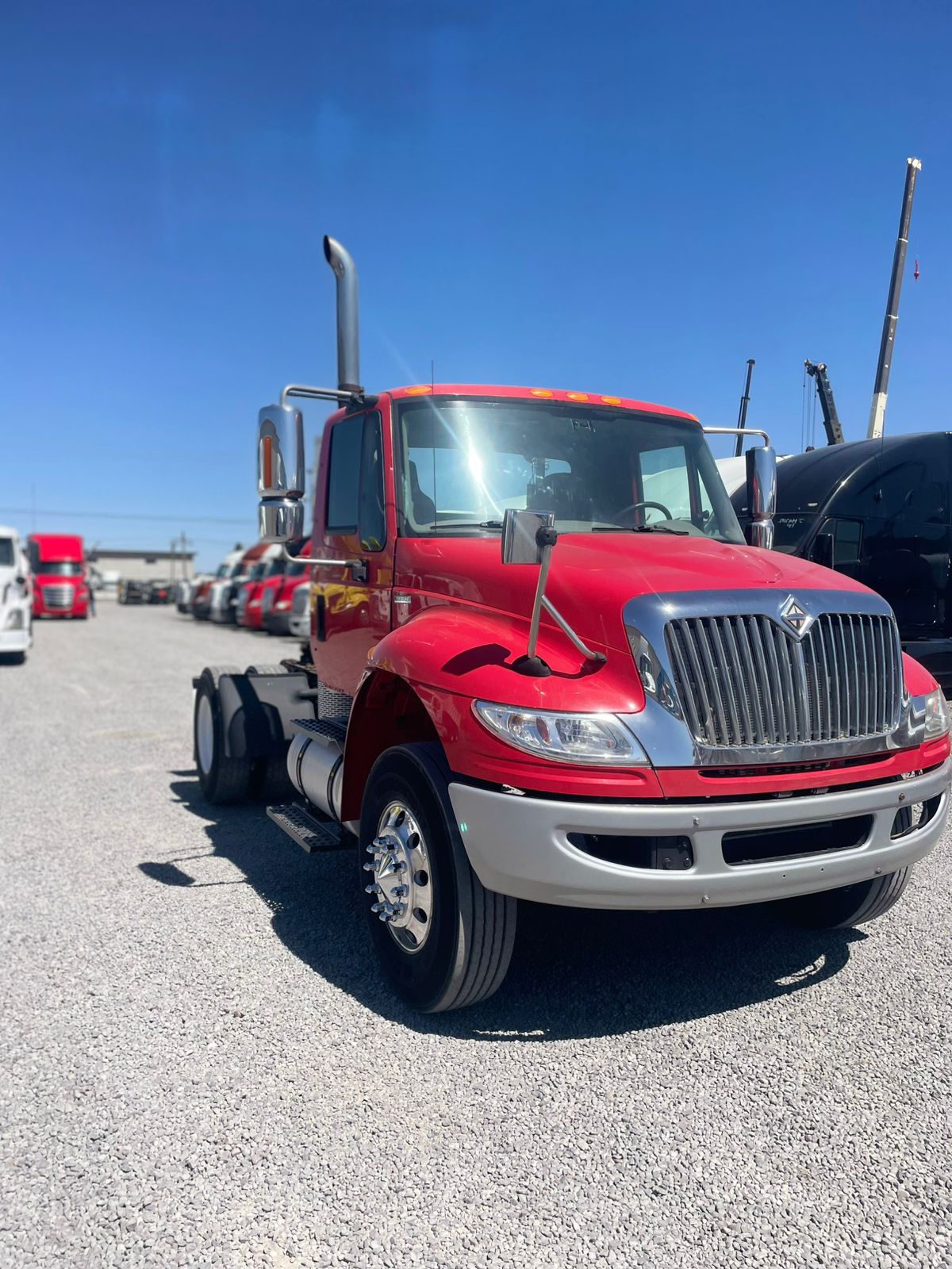 #2775 Camion 1 eje International Modelo Prostar 2010 Motor Max Forcé 10 Vel. 1,300lb