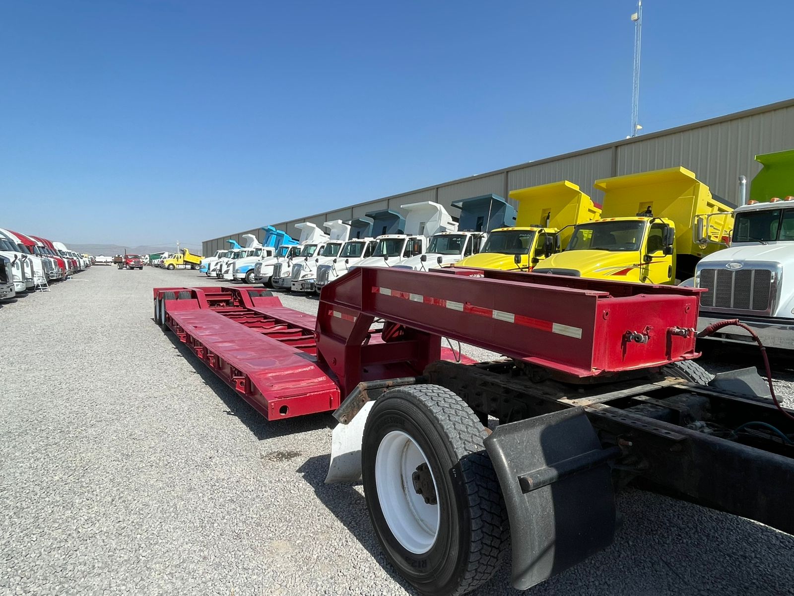 #3029 Lowboy 48” Marca Talbert 2006 2 Ejes Capacidad 50 Ton