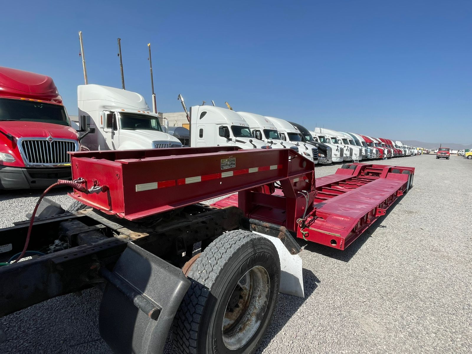 #3029 Lowboy 48” Marca Talbert 2006 2 Ejes Capacidad 50 Ton