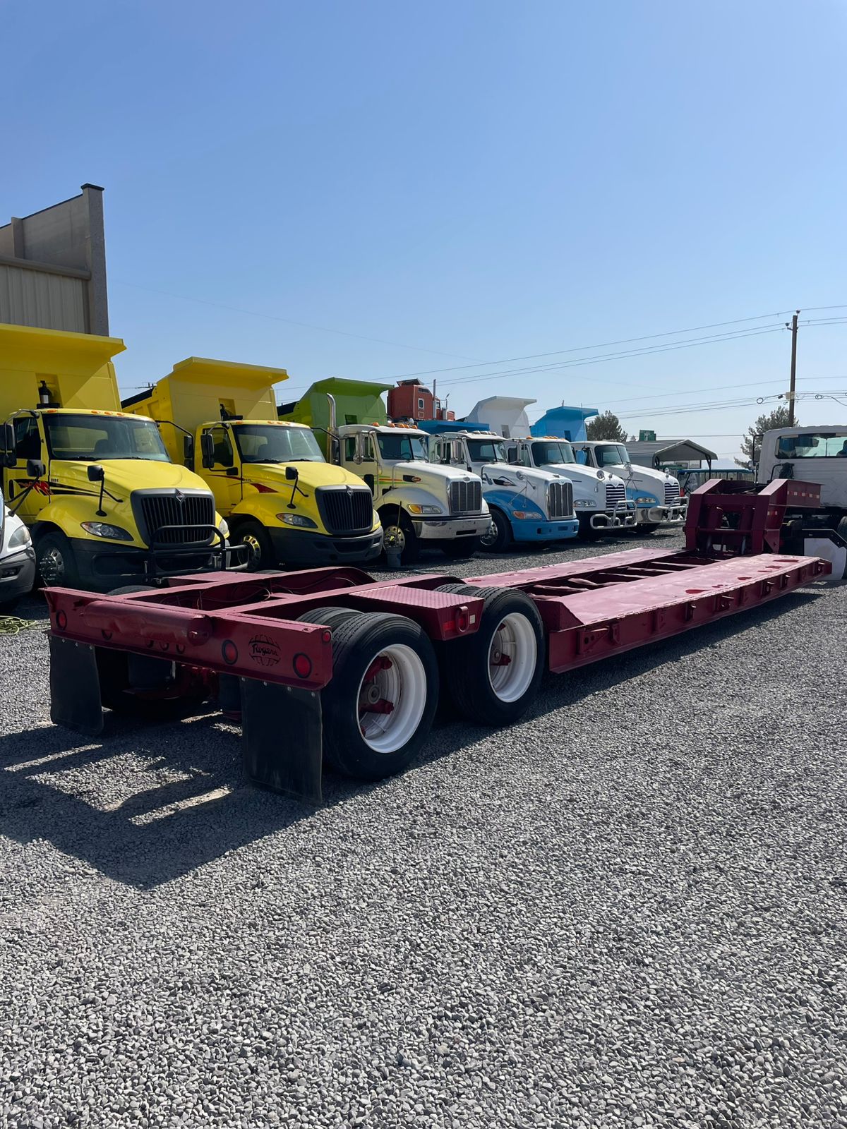 #3029 Lowboy 48” Marca Talbert 2006 2 Ejes Capacidad 50 Ton