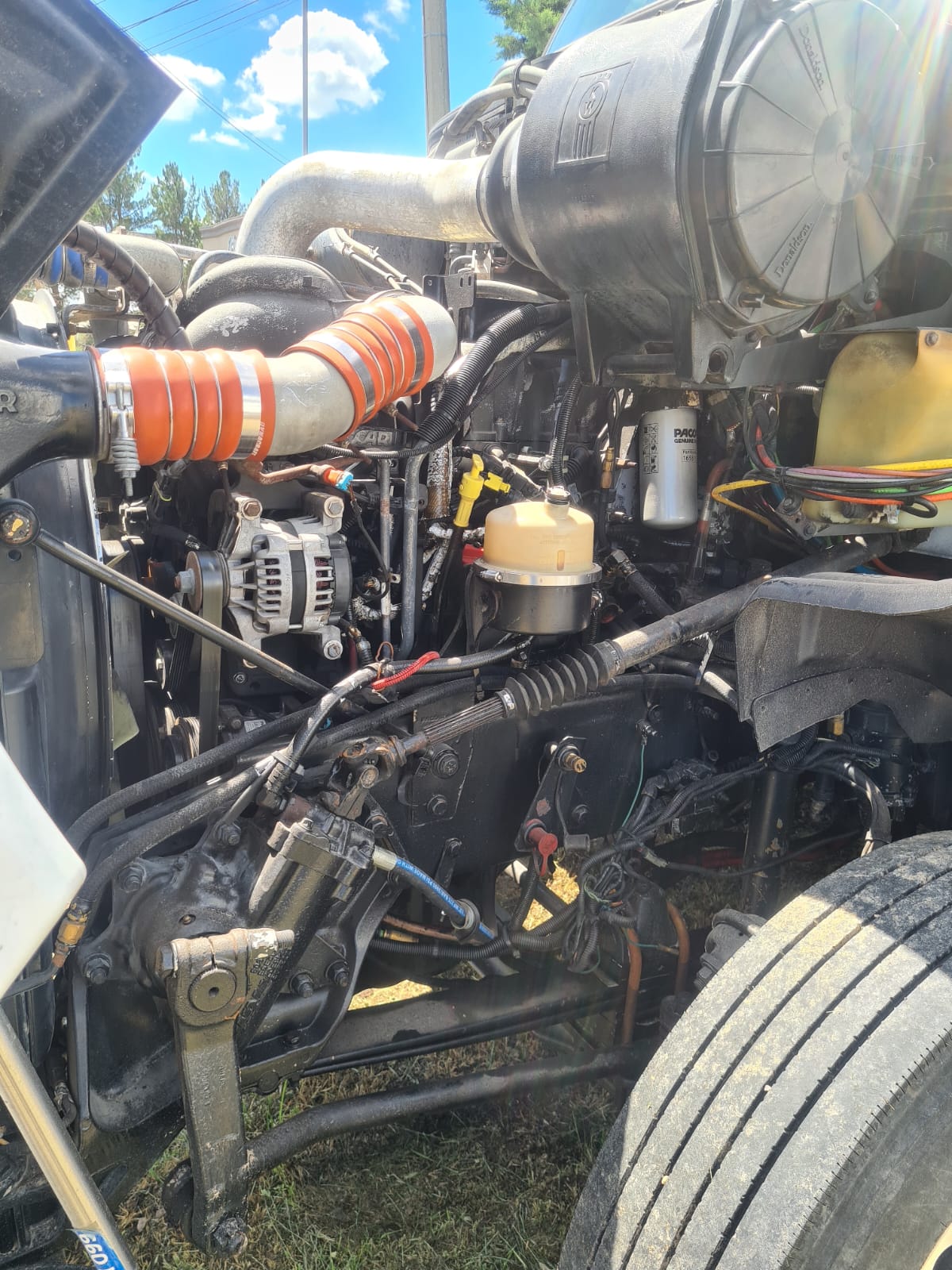 #6751 Camion Kenworth T700 Camarote 2012 Motor Paccar Estandar Placas Estatales 