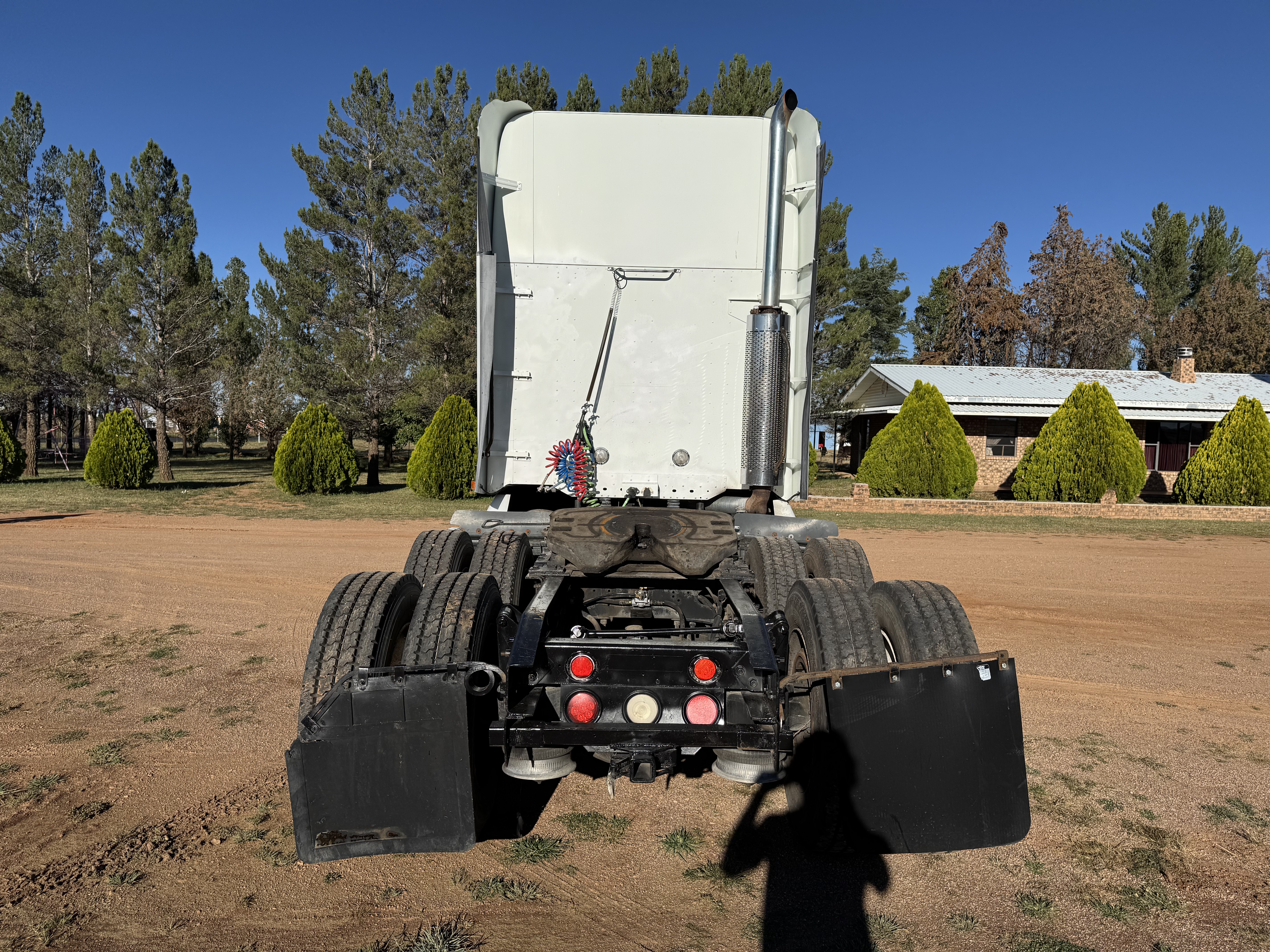 #1051 Camion Freightliner 1997 Motor Cummins N14 Placas Estatales