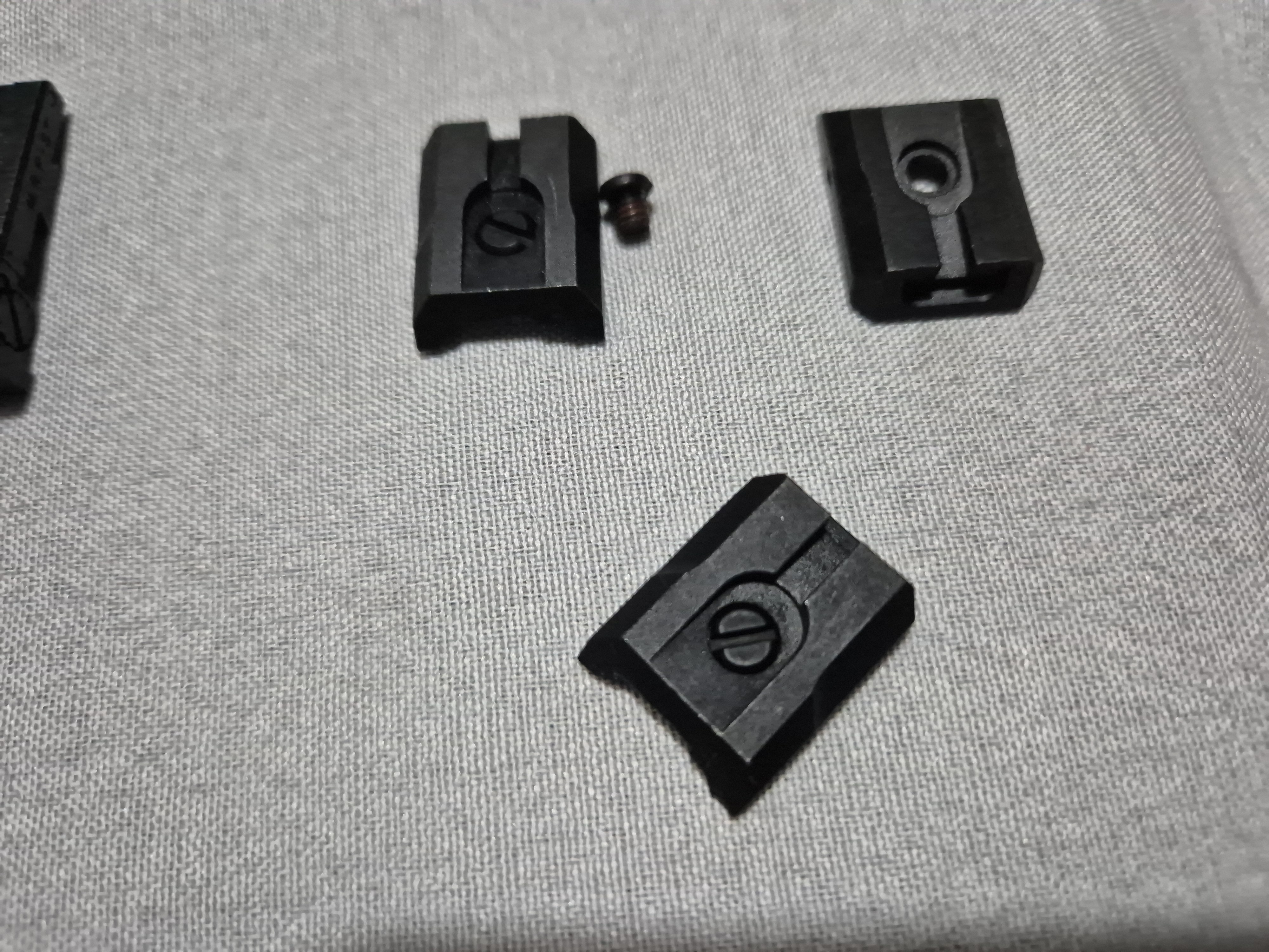 Tokyo Marui Hicapa Rear Sight Bomar Goldmatch / 5.1 / 4.3