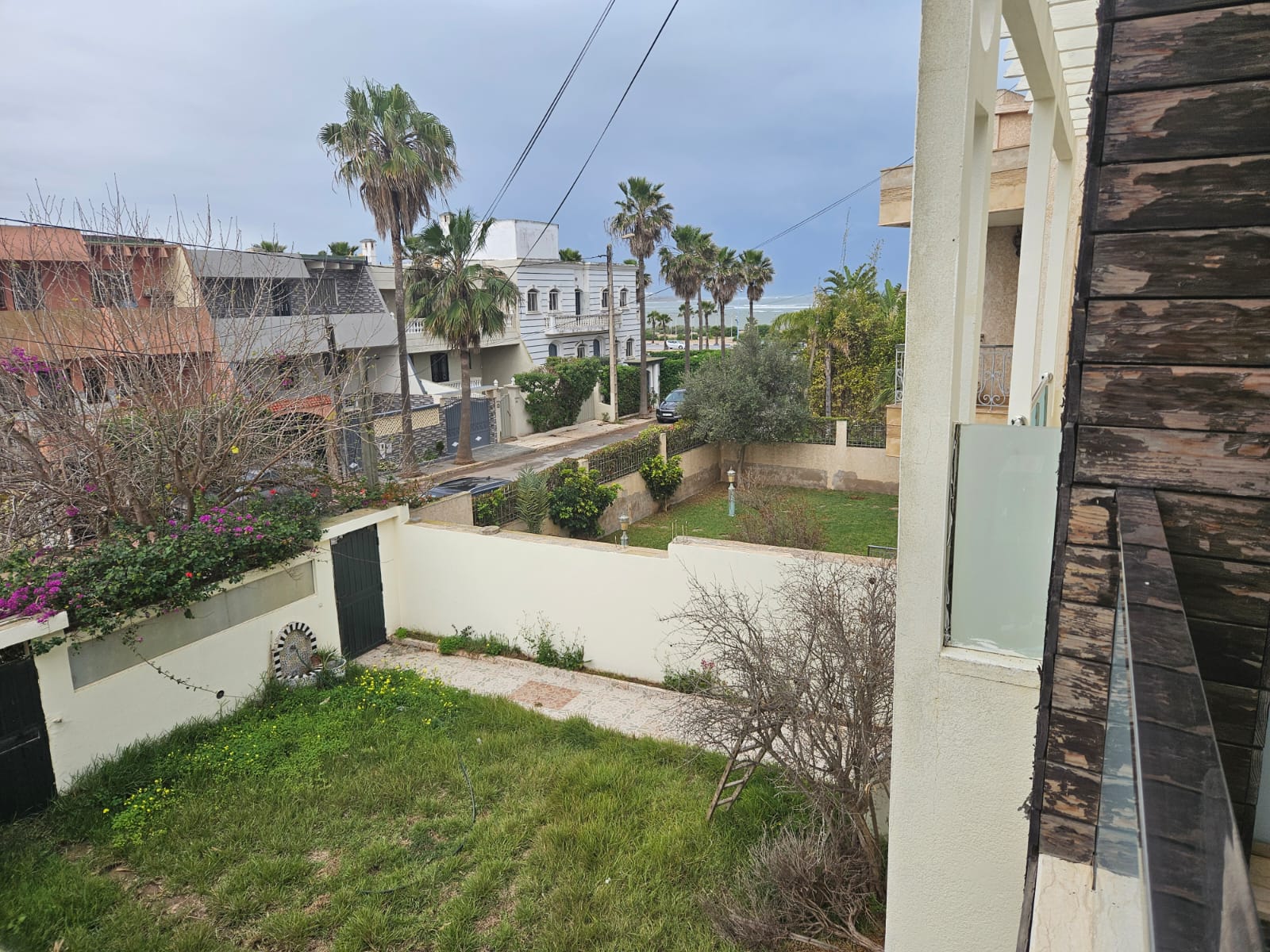 A vendre villa 3 niveaux 