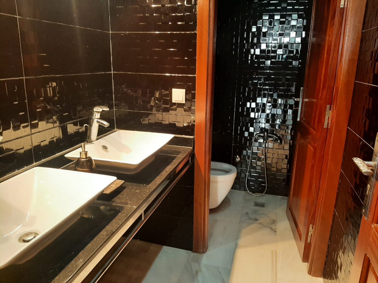 Villa moderne neuve a vendre quartier residenciel