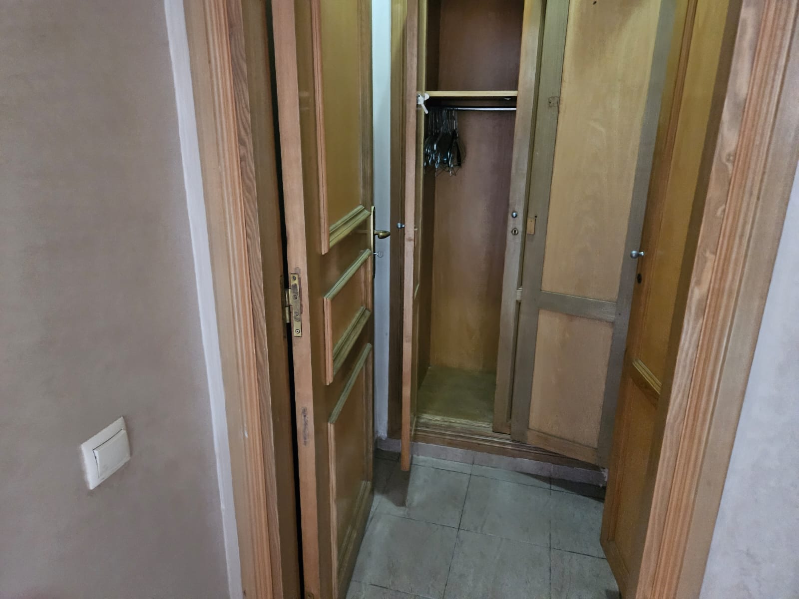 Residence a louer, bel appt meuble 3ch
