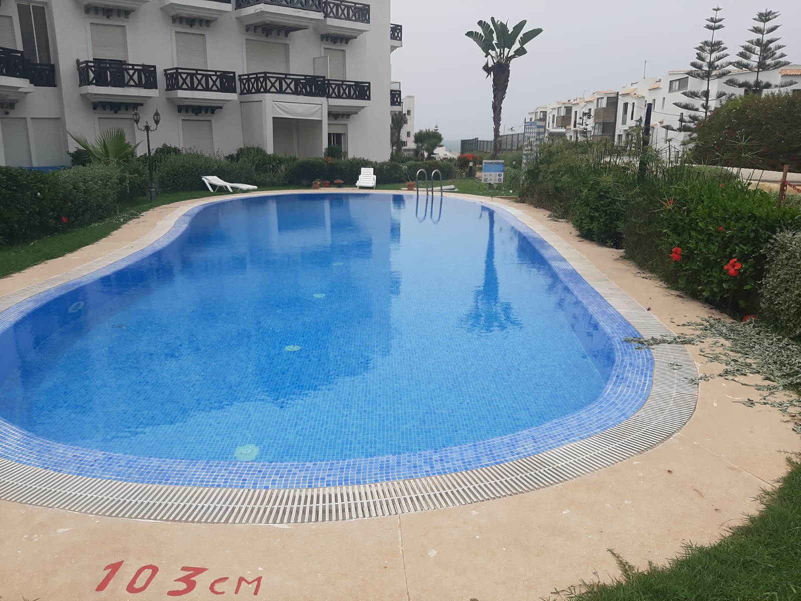 Residence sécurise, loue appt meuble vue mer