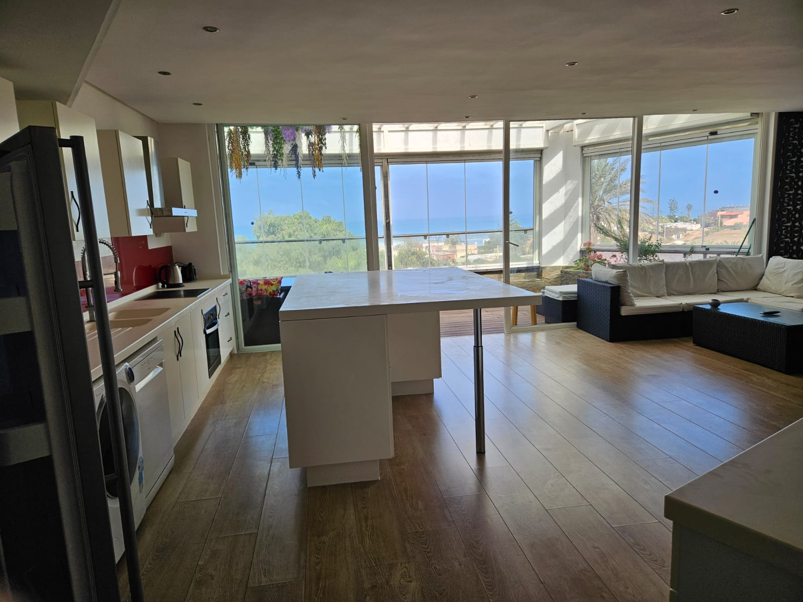 A louer bel appt, MEUBLE, vue mer, residence sécurisé