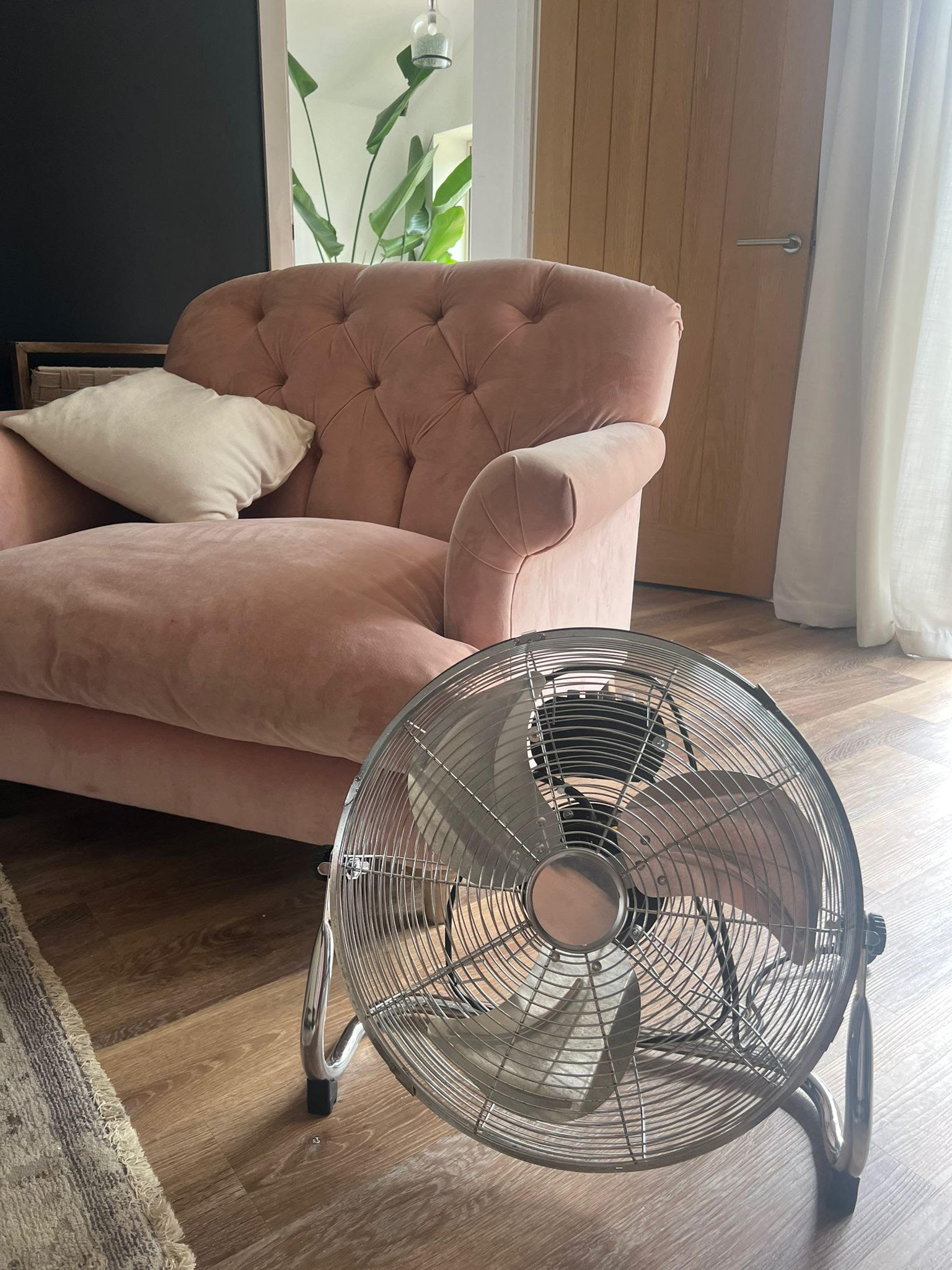 Fab Fans® 16" High Velocity Metal Chrome Floor 