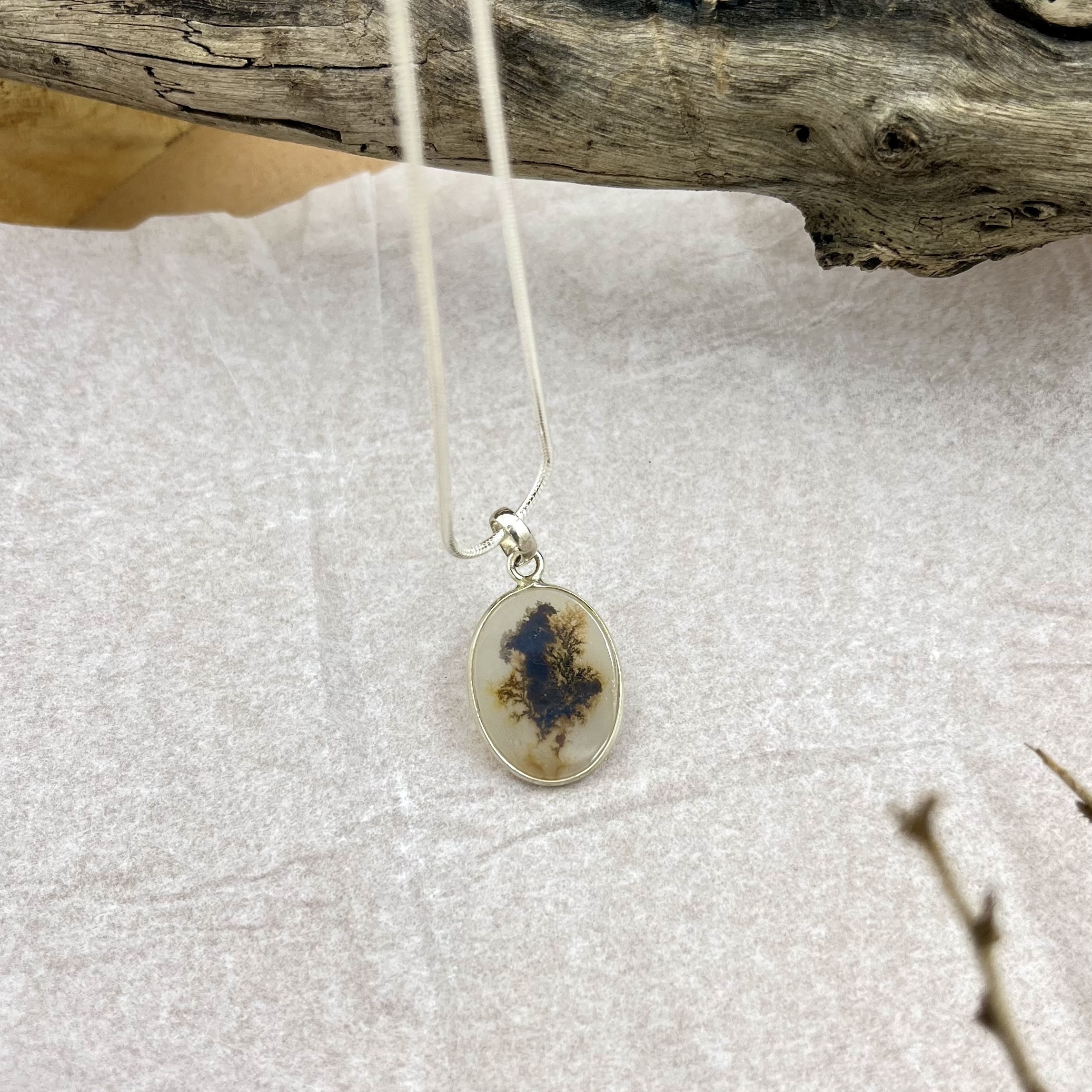 Forest Echo Shazar silver pendant