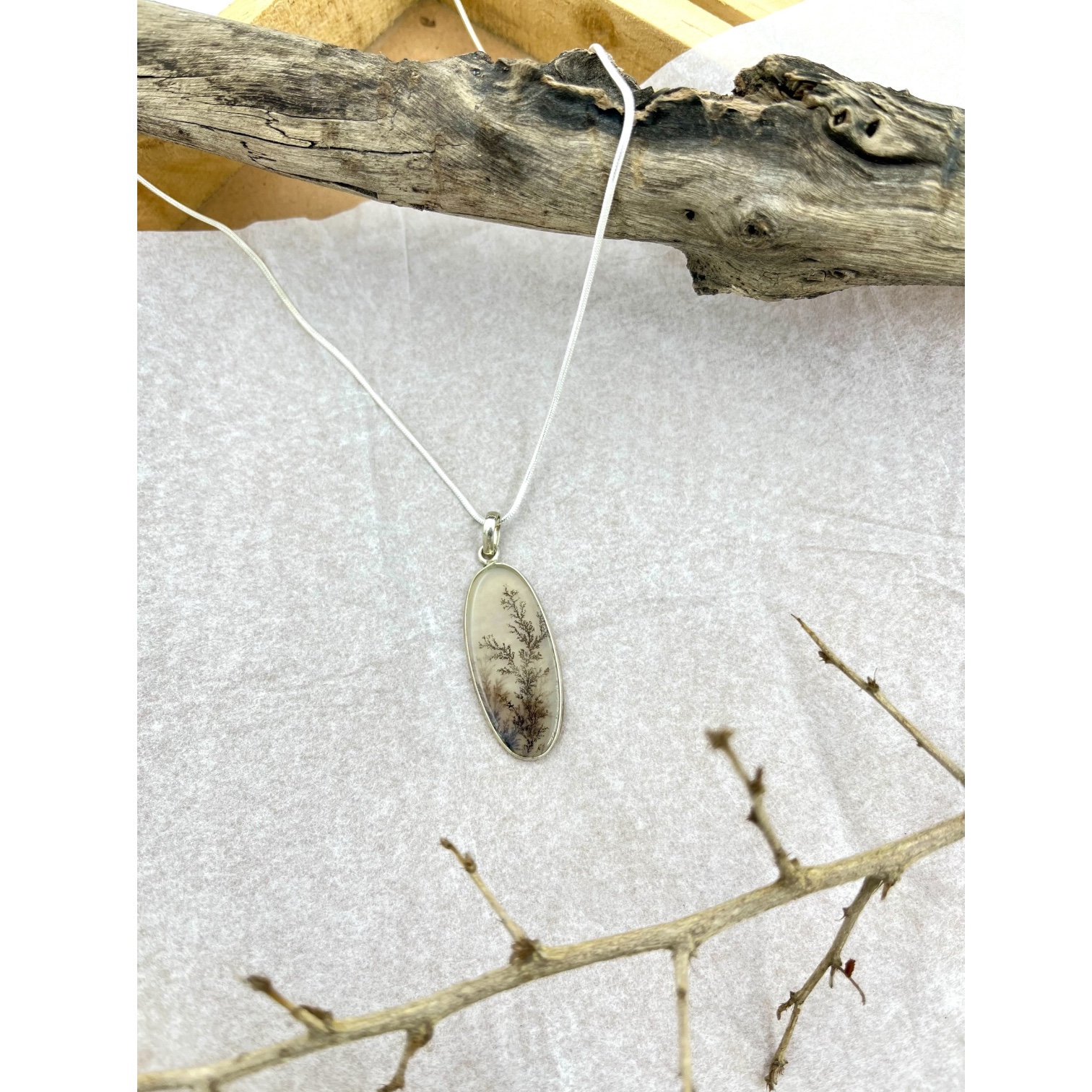 Ethereal Shazar silver pendant