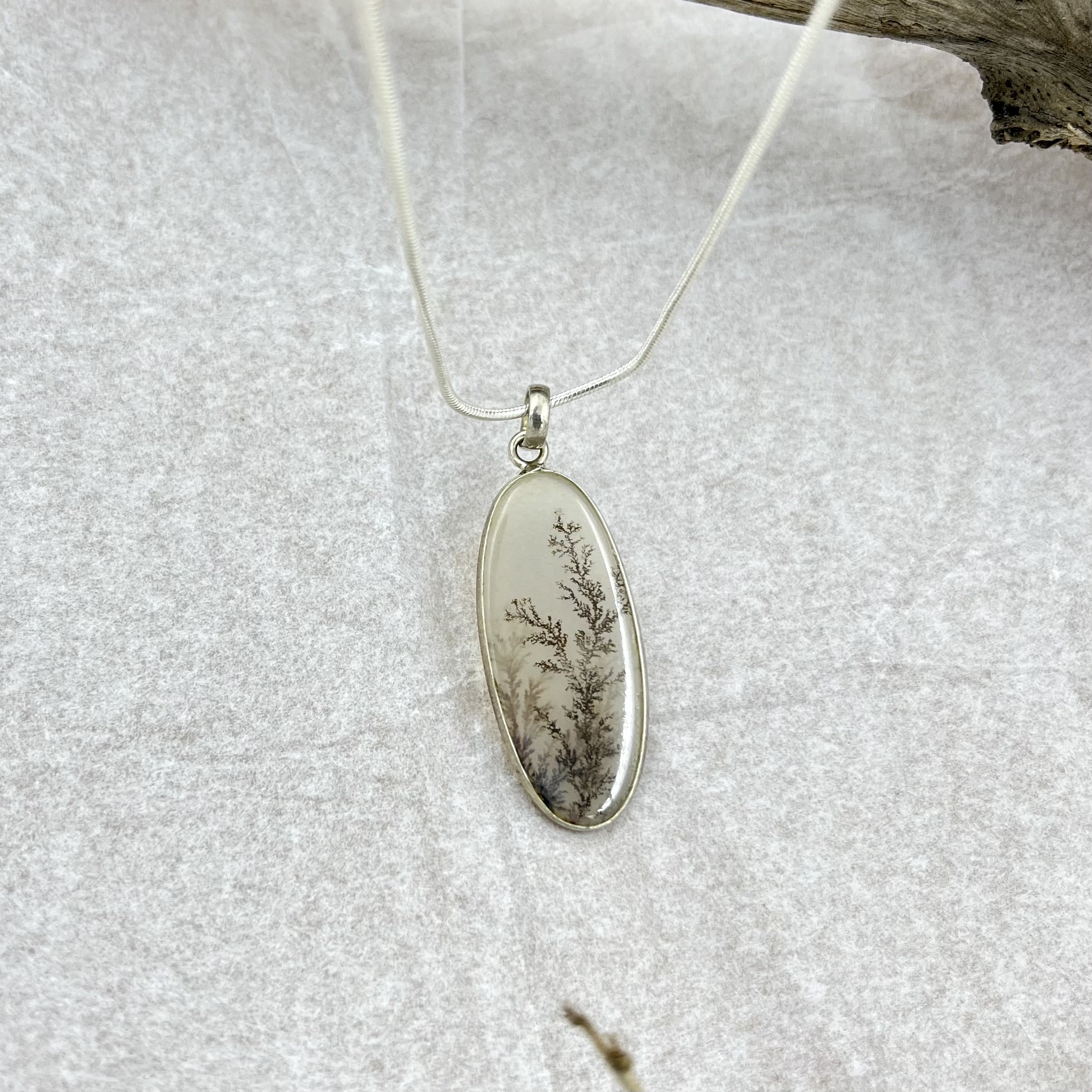Ethereal Shazar silver pendant