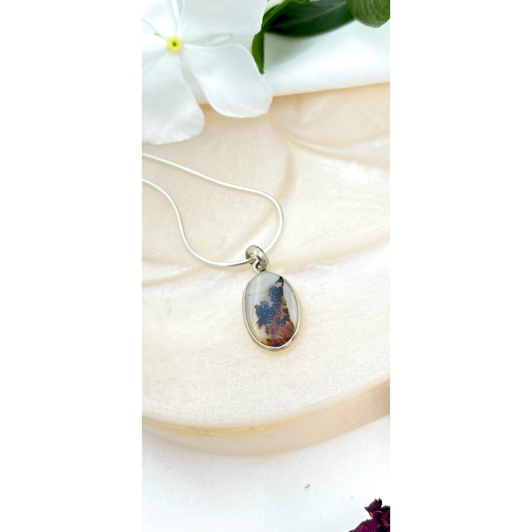 Shazar silver pendant Oval