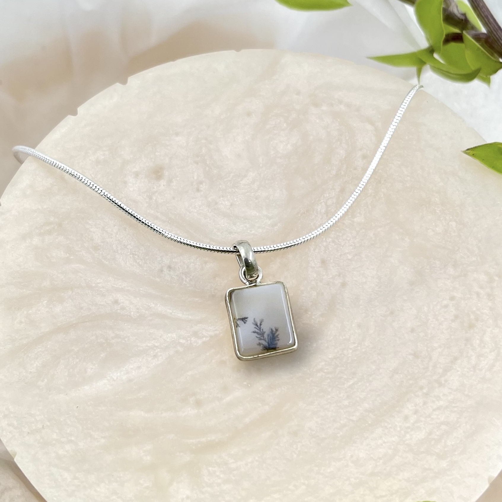 Mist Echoes Shazar silver pendant