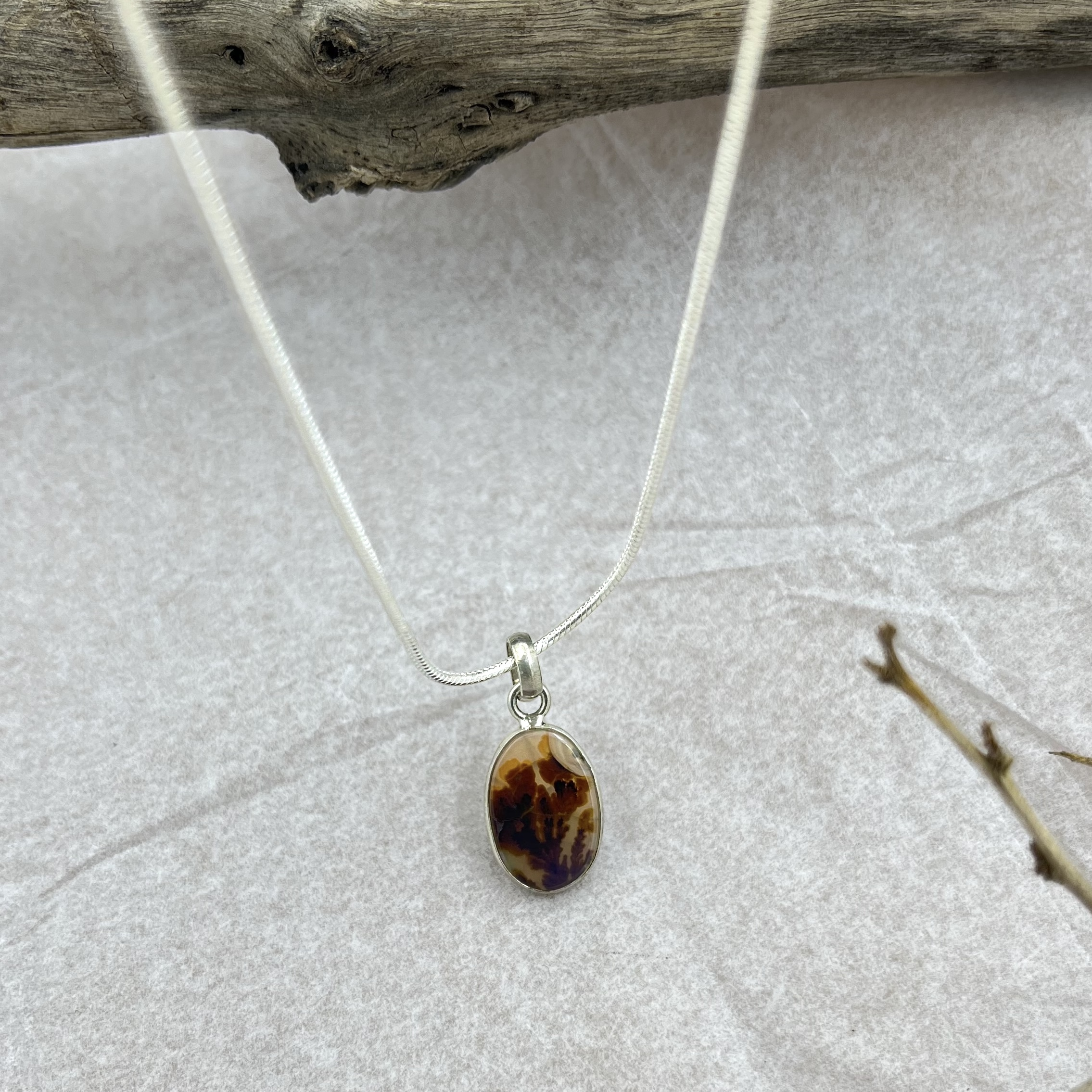 Crimson Veil Shazar silver pendant