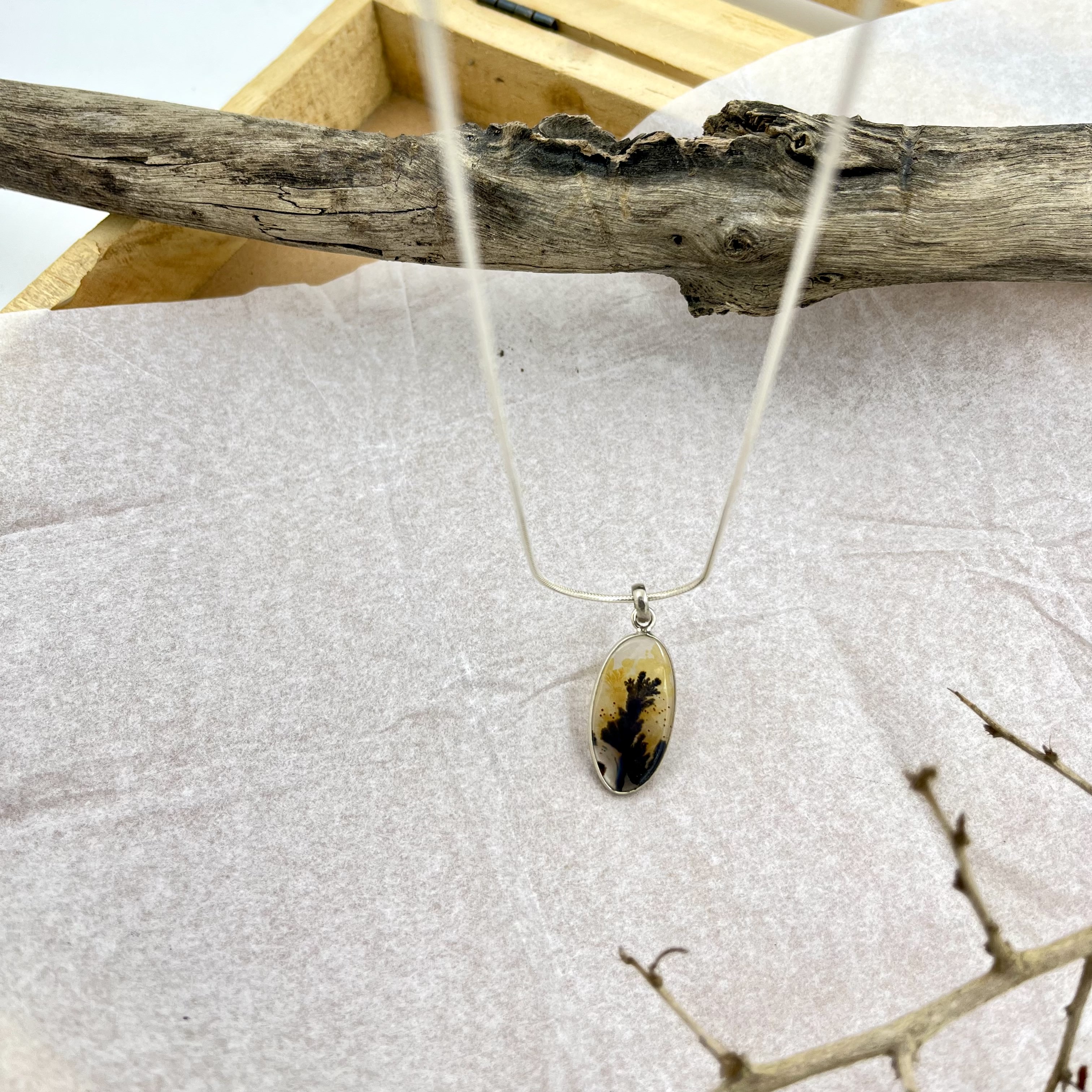 Shadowroot Shazar silver pendant