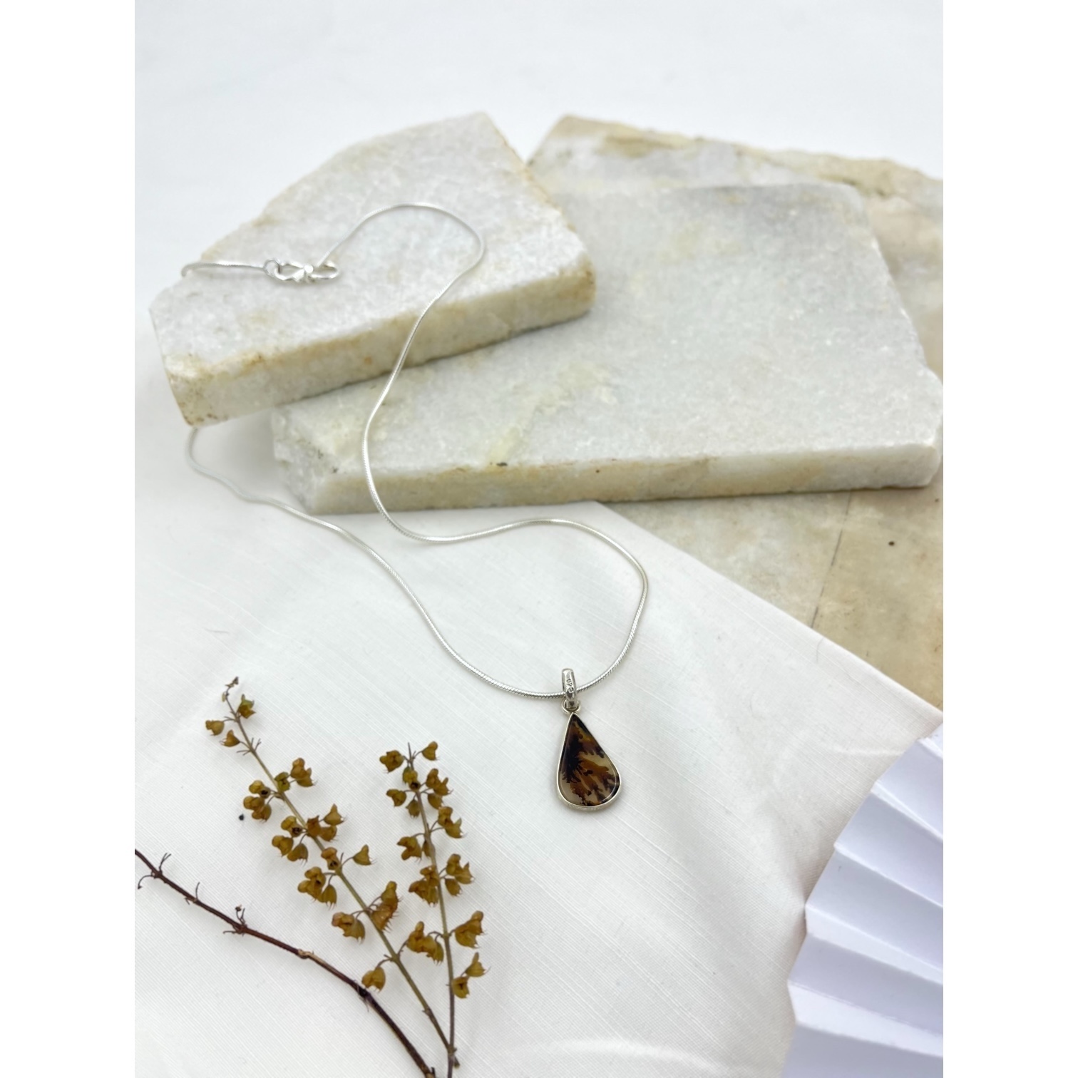 Flickerwood Shazar silver pendant
