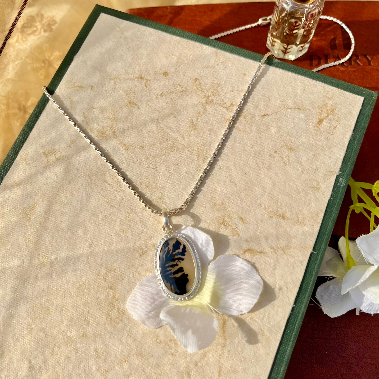 Inkspire Shazar silver pendant