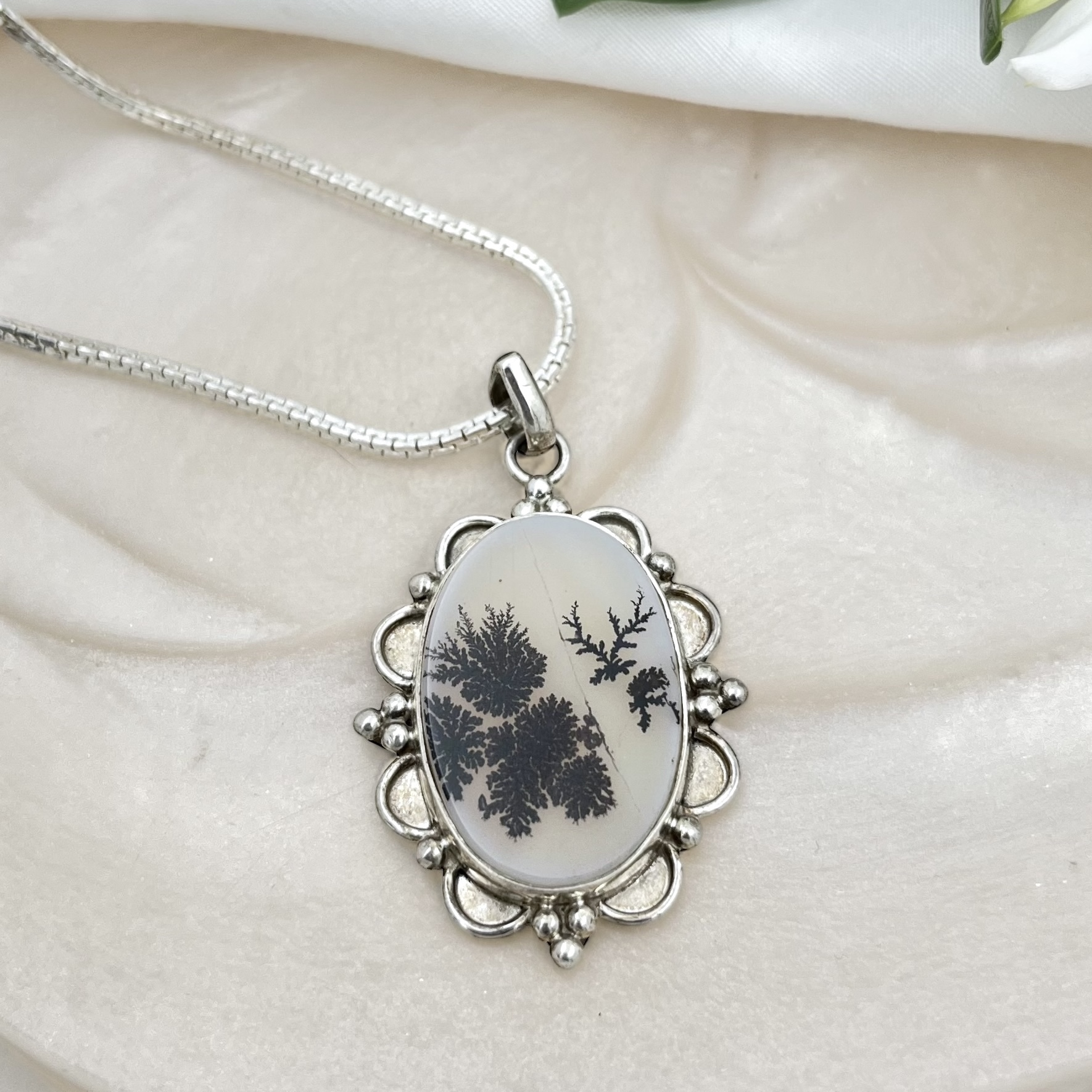 Nocturne Fern Shazar silver pendant