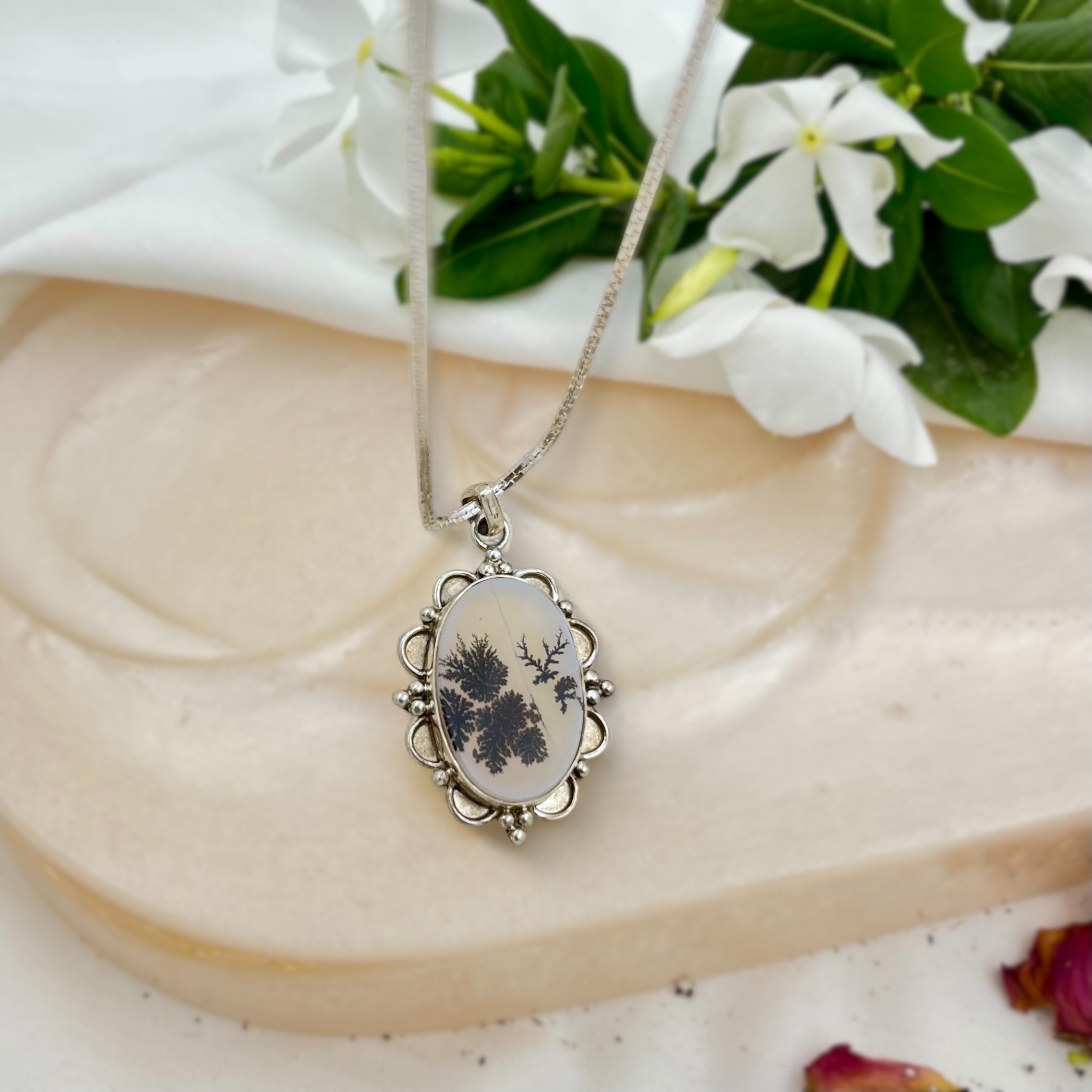 Nocturne Fern Shazar silver pendant