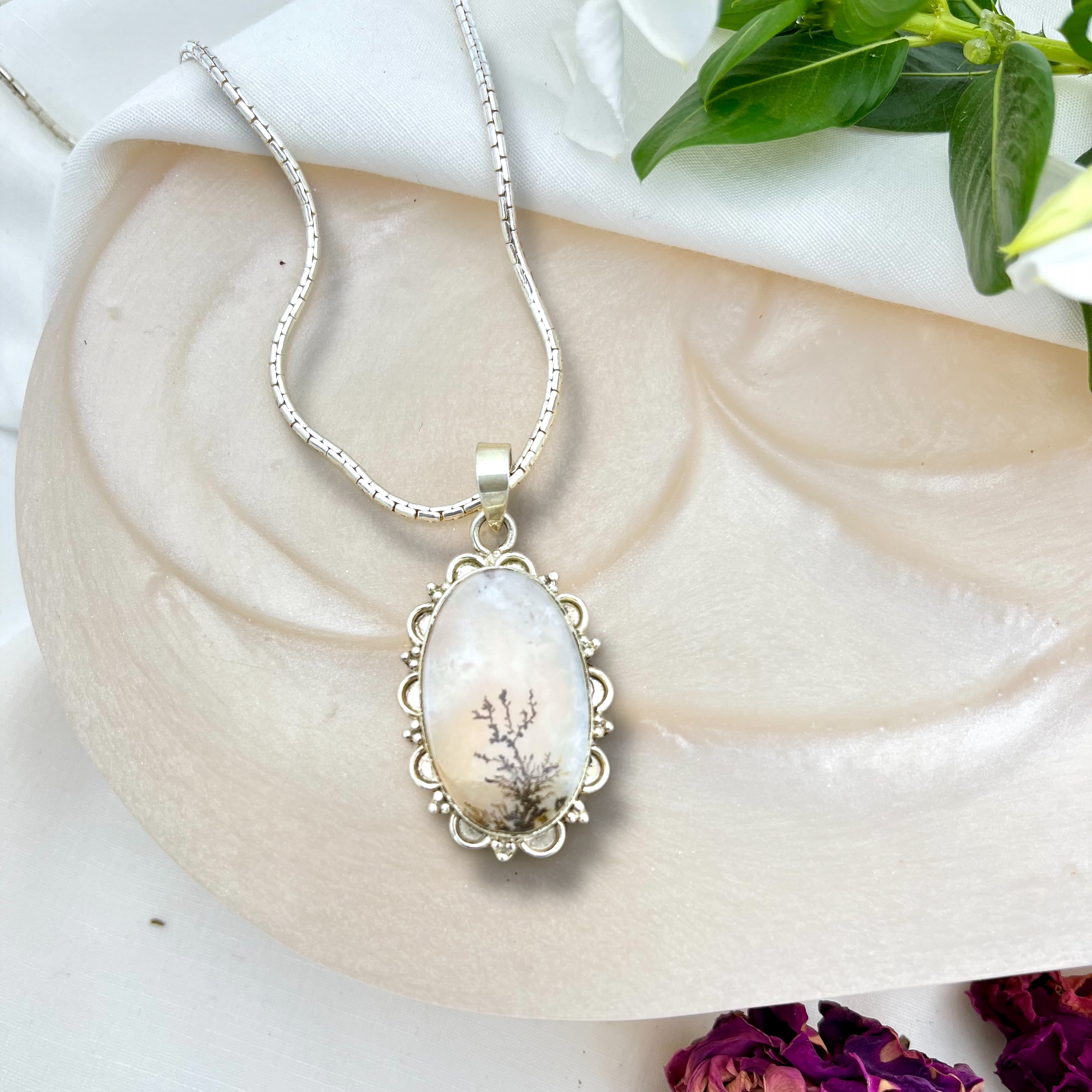 Morrowbloom Shazar silver pendant
