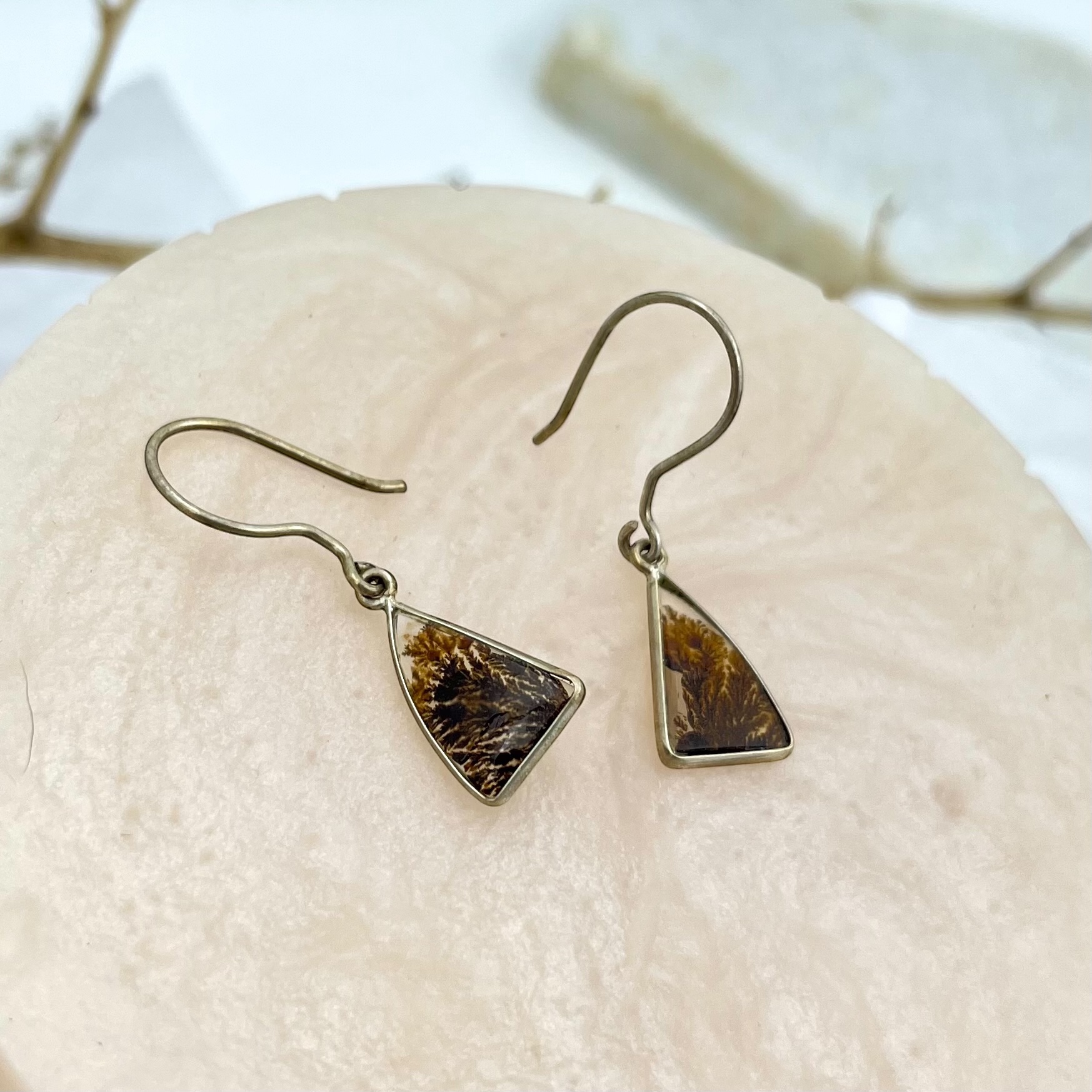 Shazar-dendritic agate silver earring